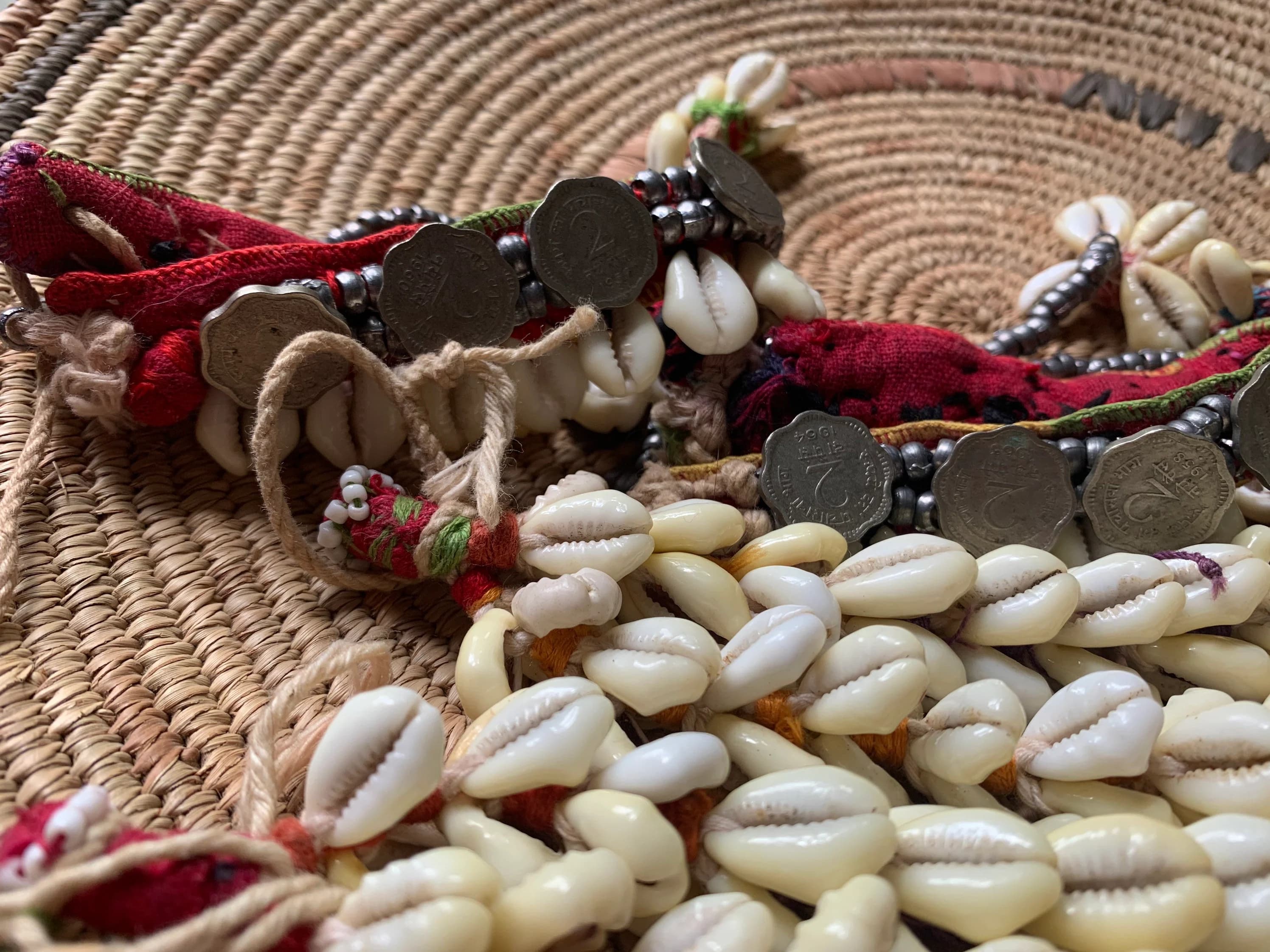 Rare Intact Set Vintage Pair Cowrie Shell Armbands - image 4