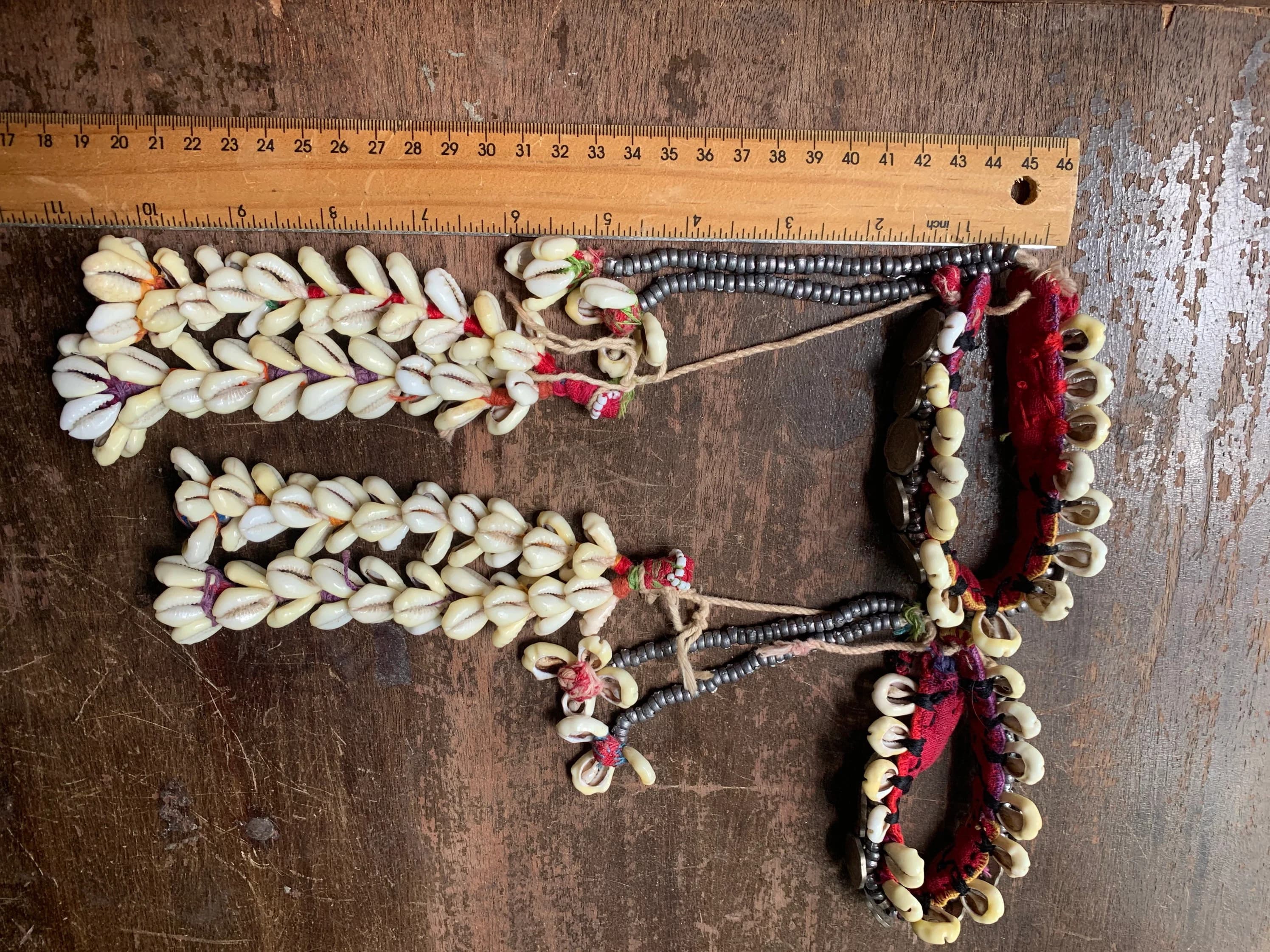 Rare Intact Set Vintage Pair Cowrie Shell Armbands - image 5