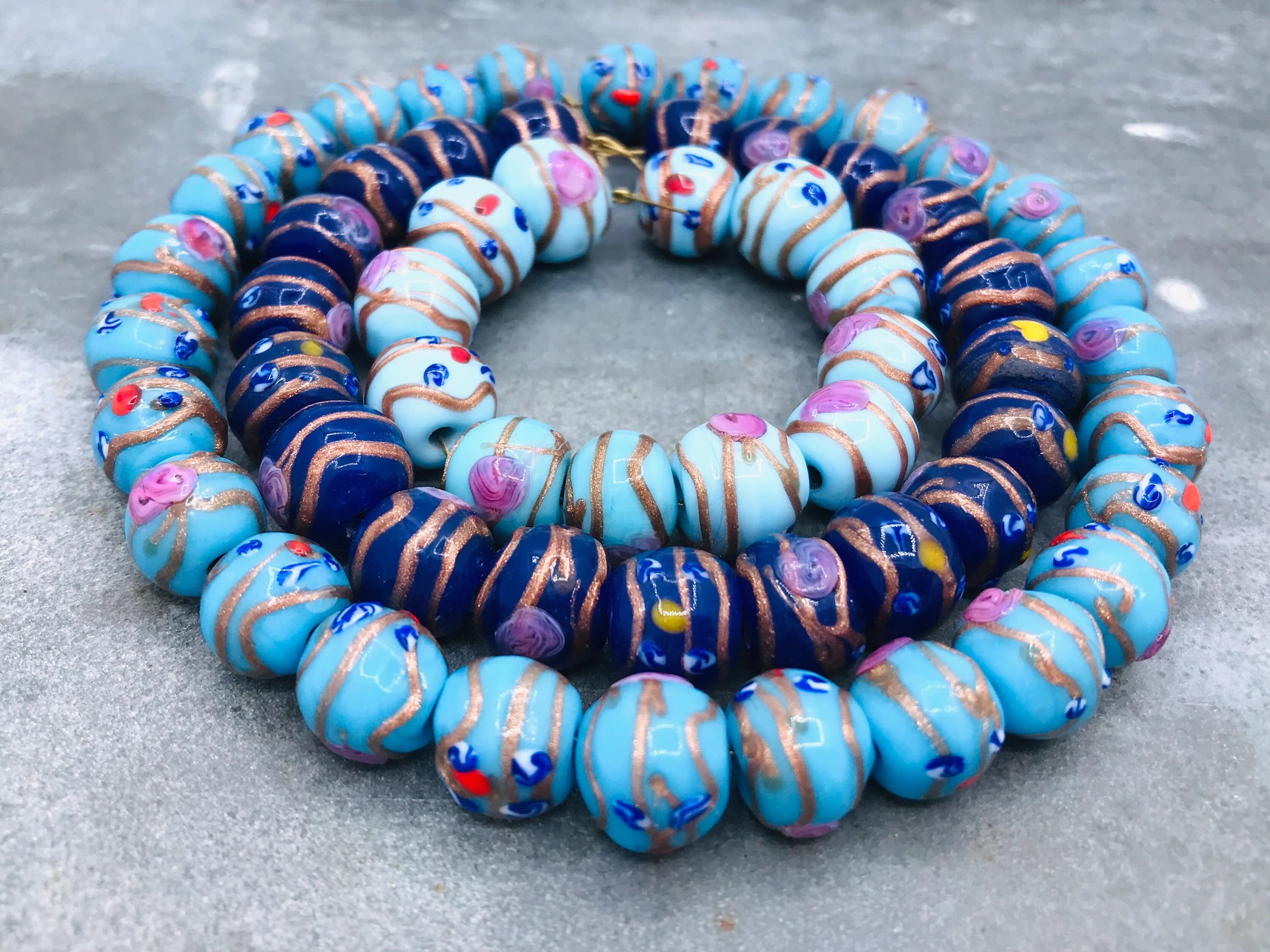 2 vintage Murano wedding cake beads, Venetian beads, Murano glass beads, flower glass beads, lamp work beads, hand made beads for jewelry - image 3