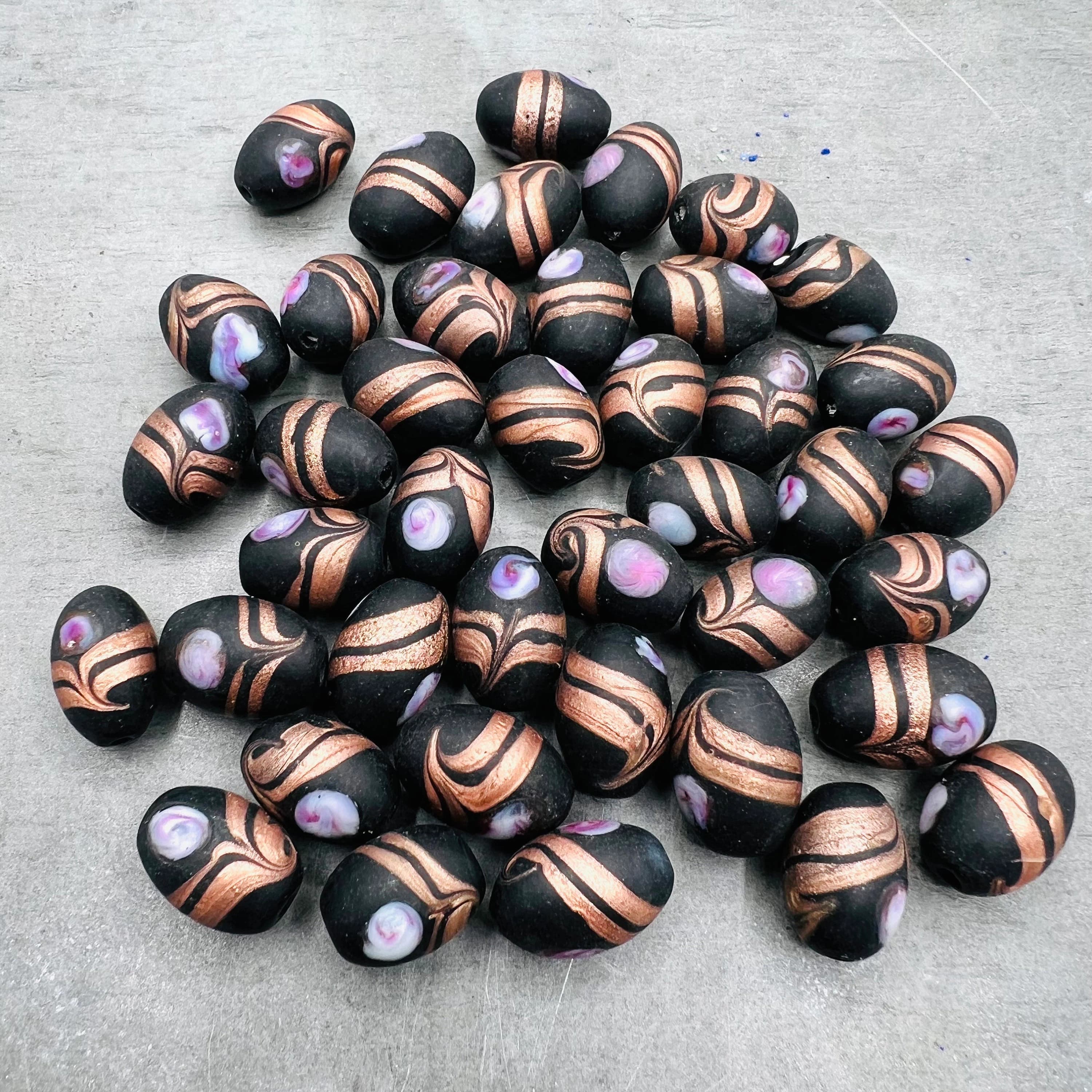 2 Venetian wedding cake beads, vintage Murano glass beads, fiorato beads, lampwork beads, Venetian glass beads, handmade flower beads - image 4