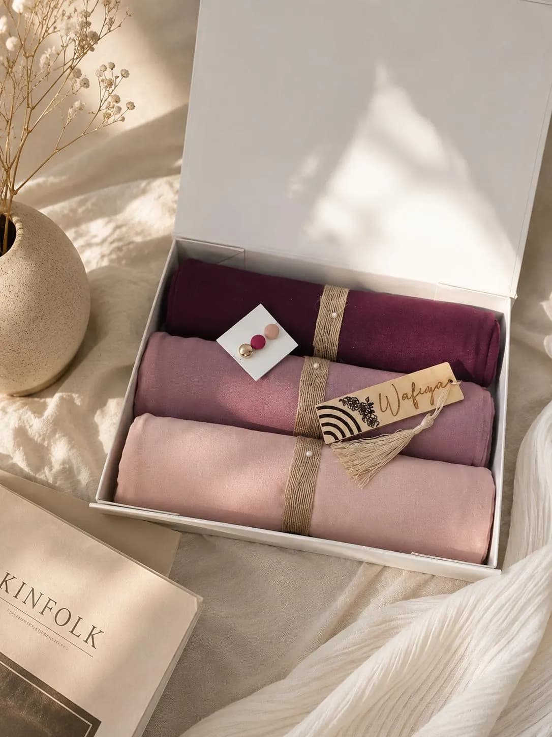 Personalised Cotton Jersey Hijab Gift Box, 3 Hijabs, Engraved Name Bookmark & Hijab Magnets, Eid Islamic Gift for Her, Luxury Muslimah Gift - image 4