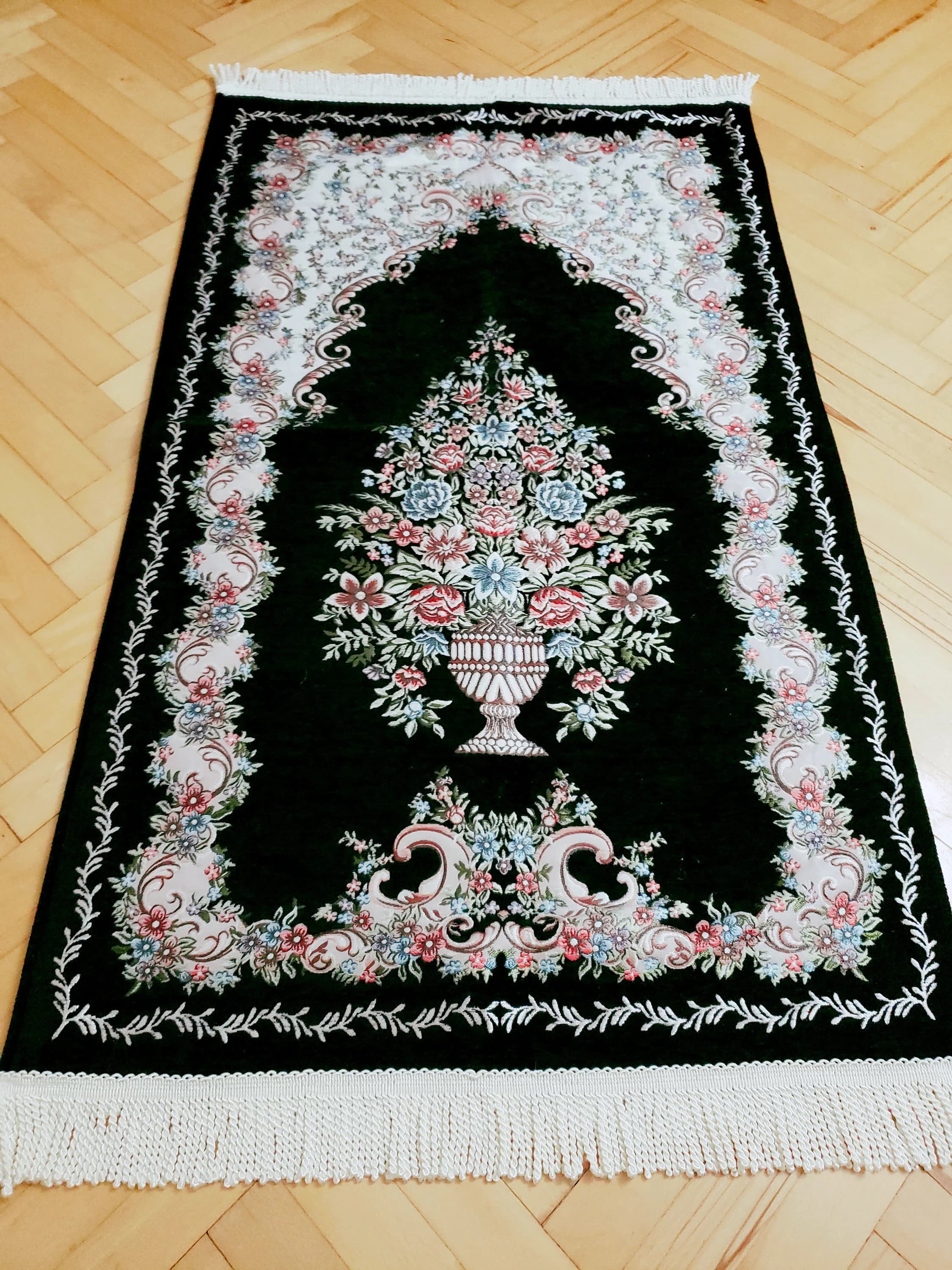 Black Woven Prayer Rug, Eid Gifts, Luxury Prayer Mat, Muslim Wedding Gift, Islamic Gift, Janamaz, High Quality, Unique Islamic Gift for Men - image 4
