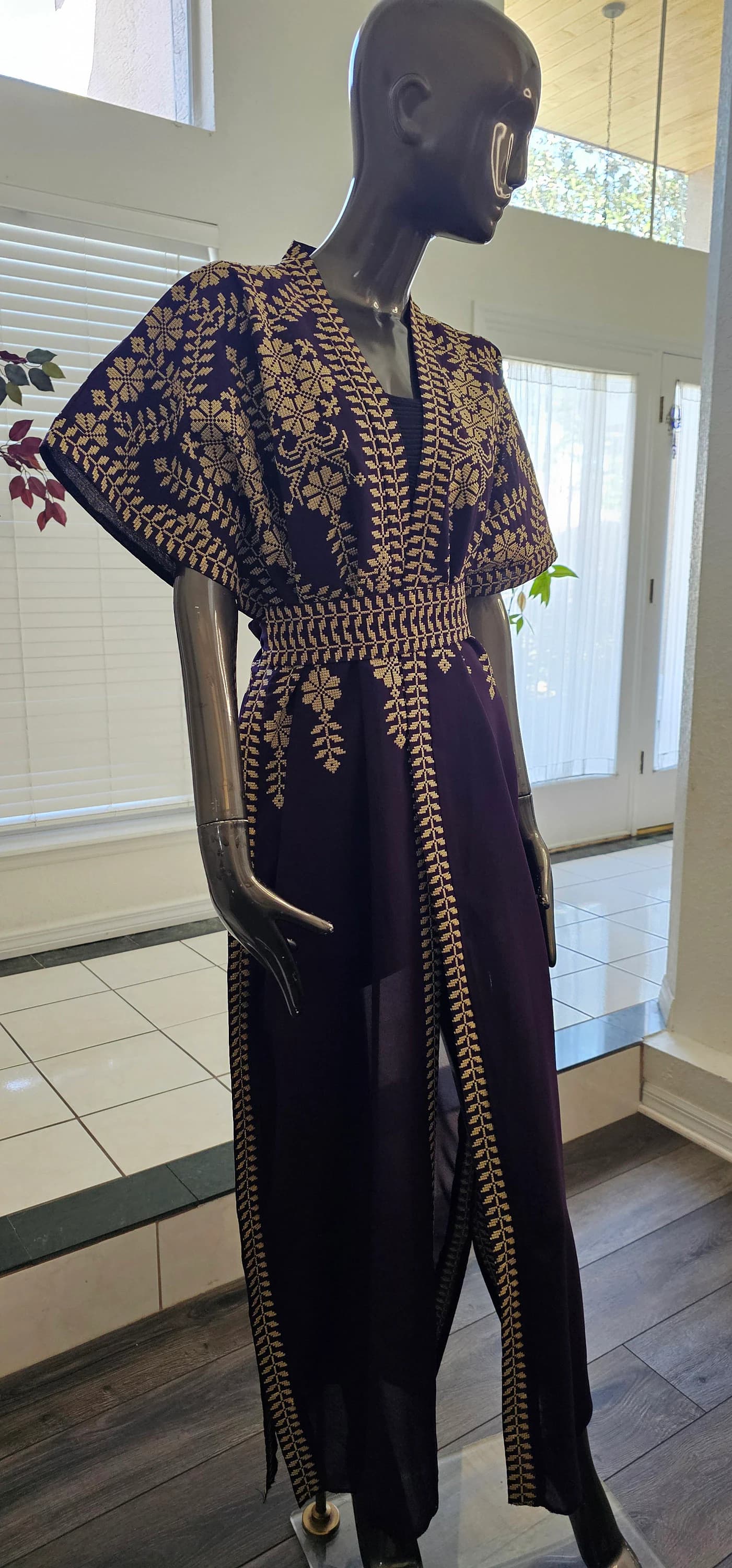 Traditional modern Palestinian Jordanian Purple Embroidered Tatreez Abaya Bisht Kaftan Thobe with Gold embroidery & an Embroidered belt