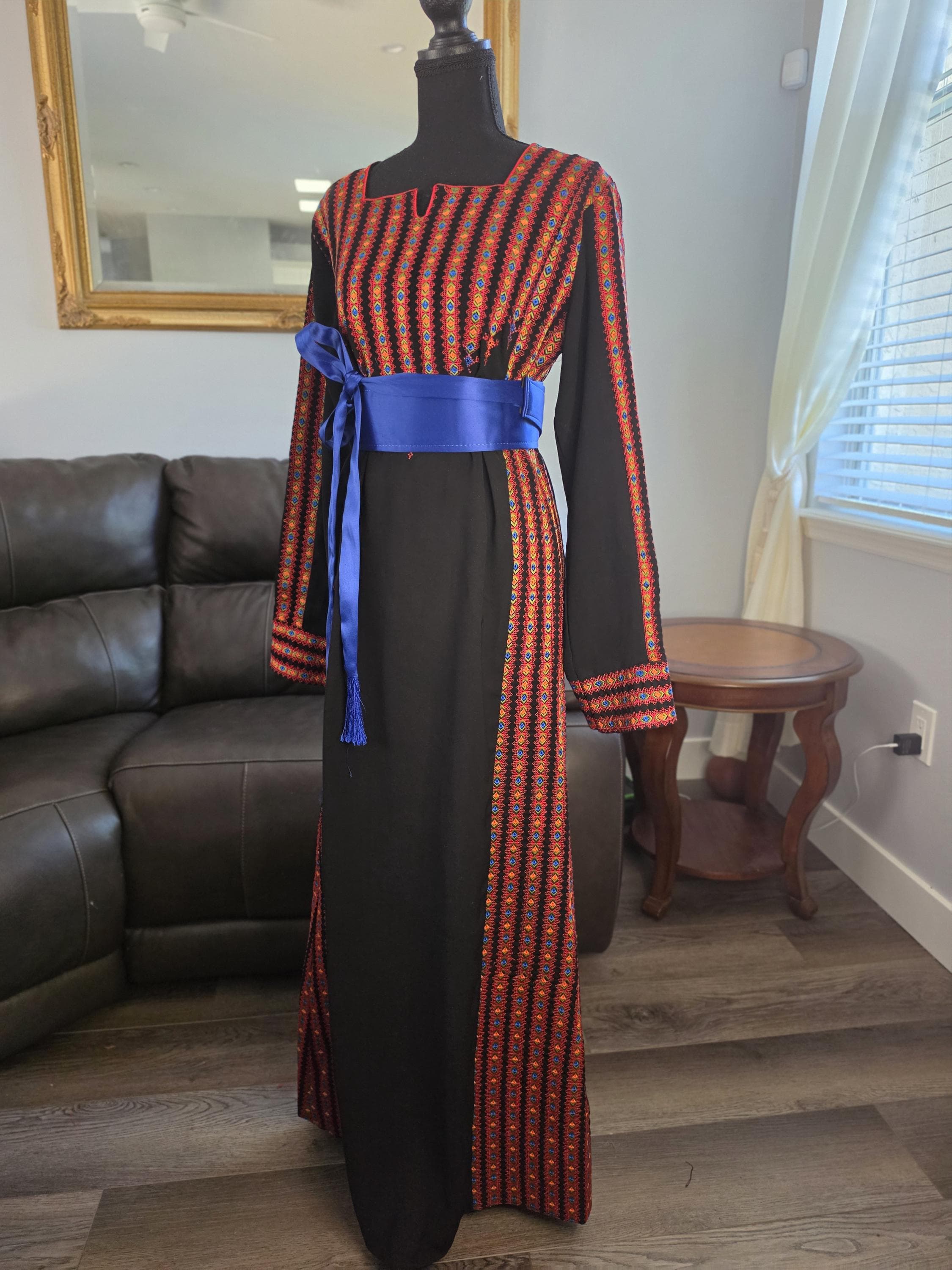 Palestinian Jordanian Black and red Tatreez Thobe with Satin Belt | Traditional Embroidered Thobe Dress - image 3