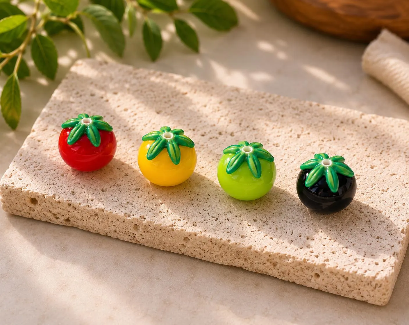 Tomato Lampwork Glass Beads, Red Yellow Green Black Tomato Beads, Garden Vegetable Beads, Handmade Murano Glass Bead, Farm Fresh Jewelry