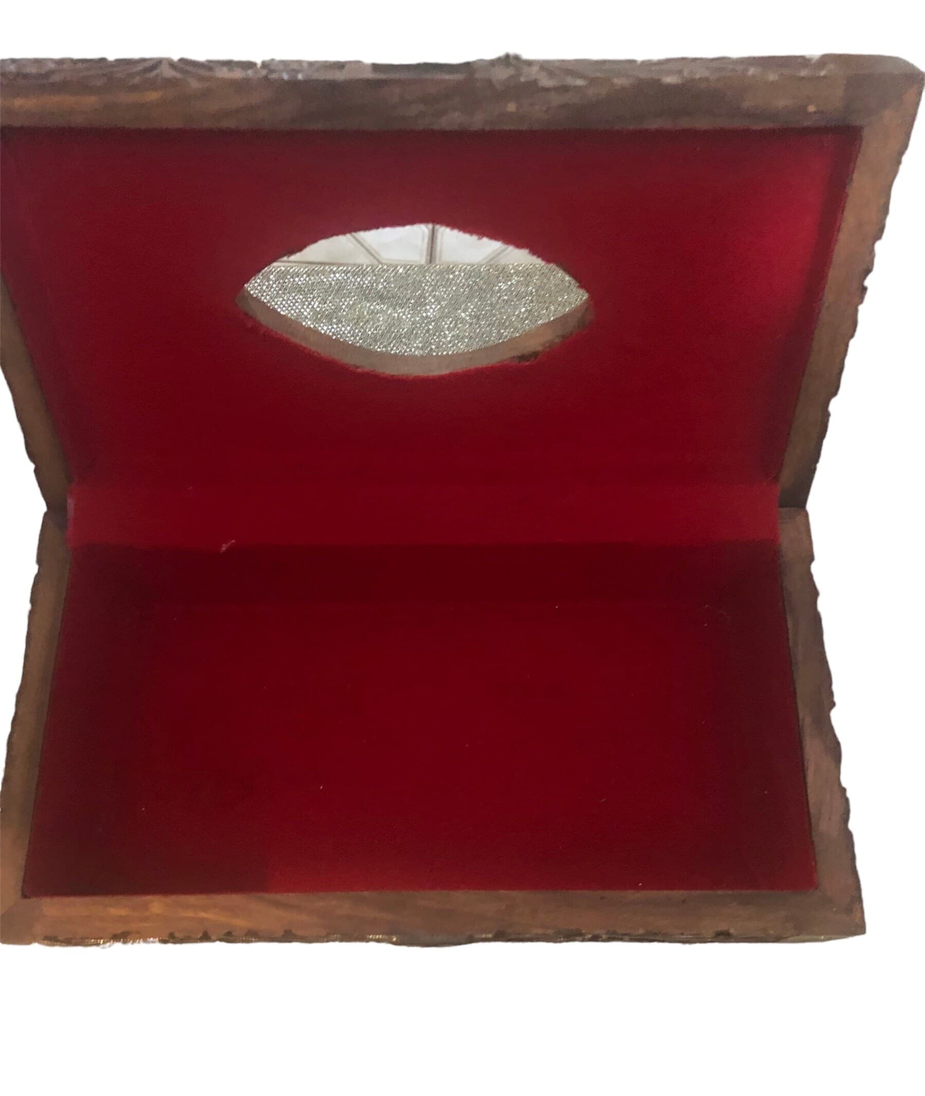 Hand Crved With Quality Wood Tissue Box ,Napkin Holder,case,Tissue Box ,Velvet Inner ,Gift for Her - image 5