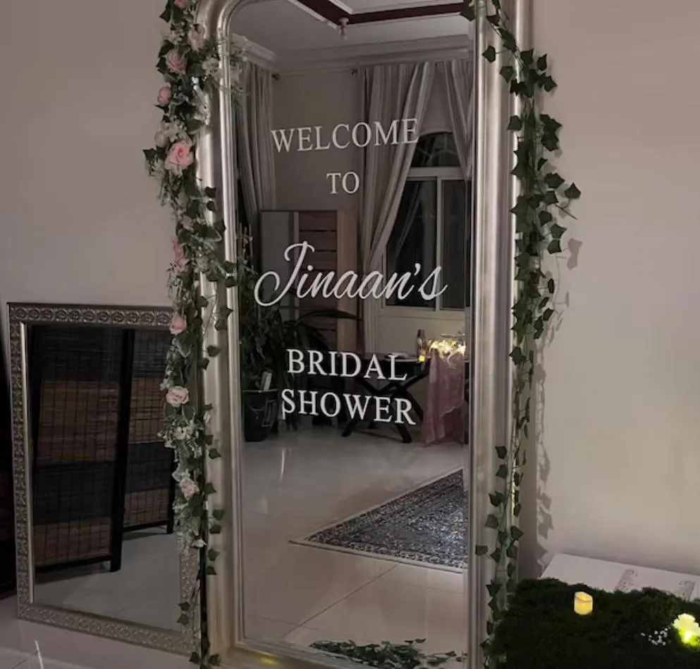 Personalized Bridal Shower Sign Sticker: Elegant Vinyl Decal