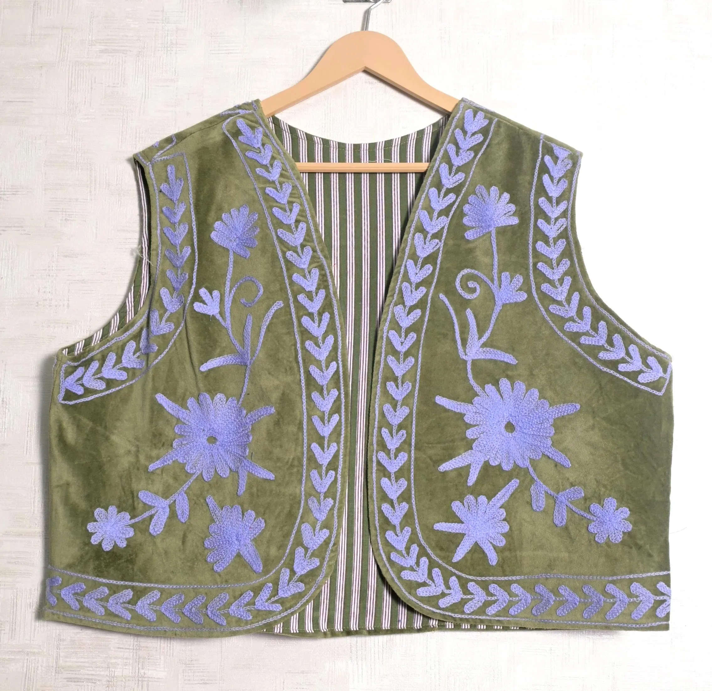 Velvet Suzani Embroidered Hippie Women Vest Indian Casual Sleeveless Short Jacket Plus Size Waistcoat