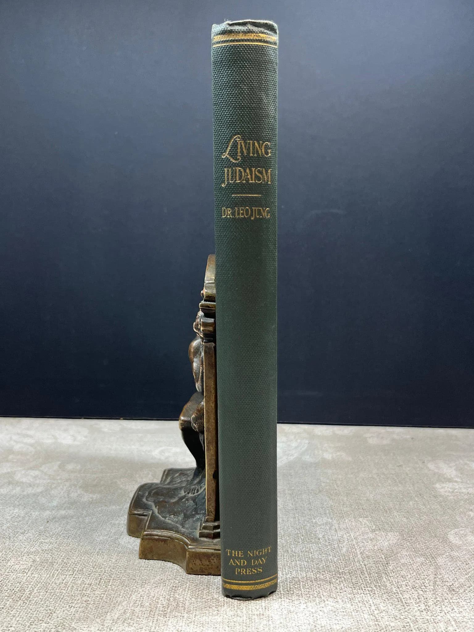 Spine of Living Judaism