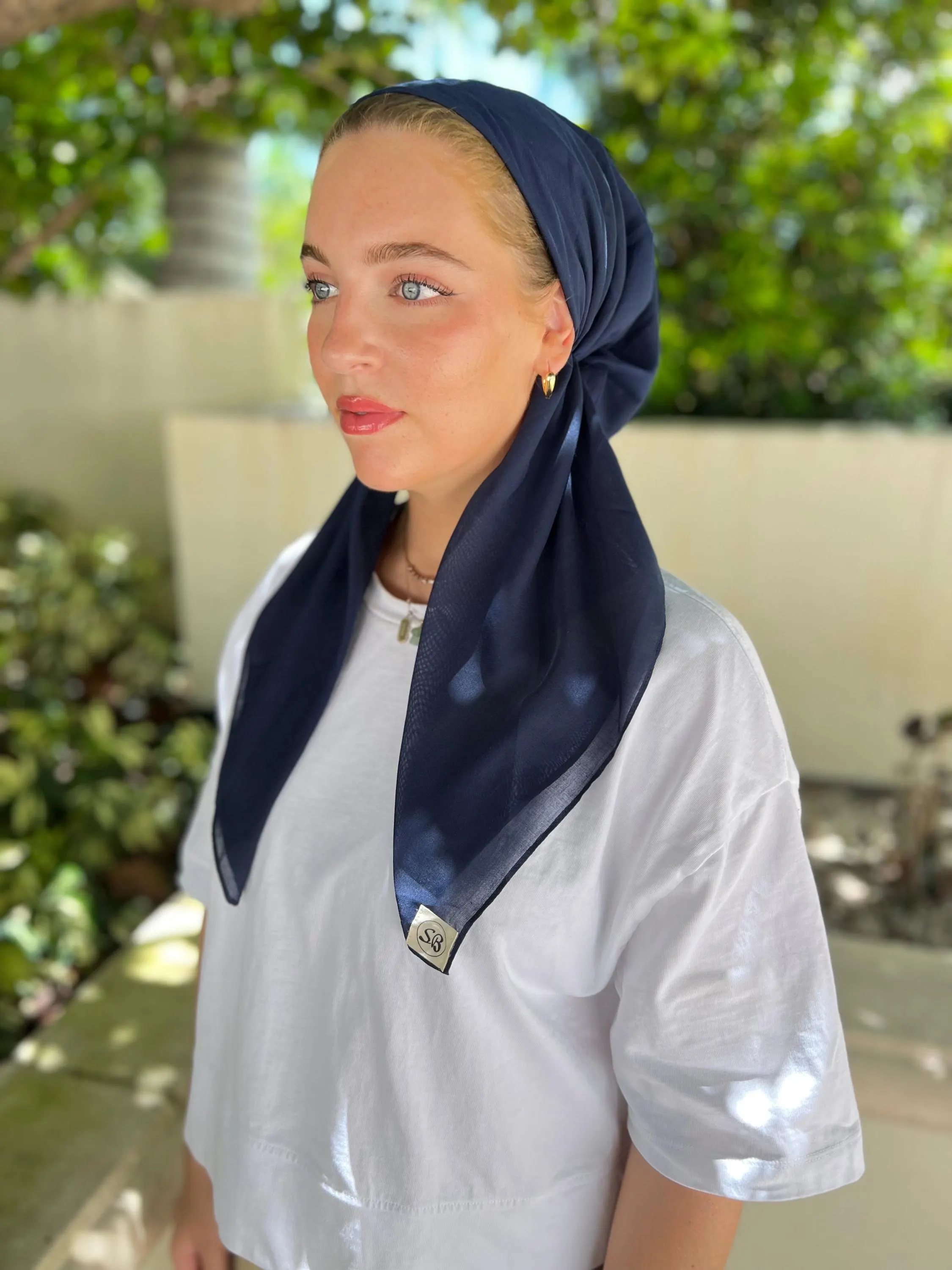 SHORT CLASSIC PRETIED Navy (with Velvet Grip)