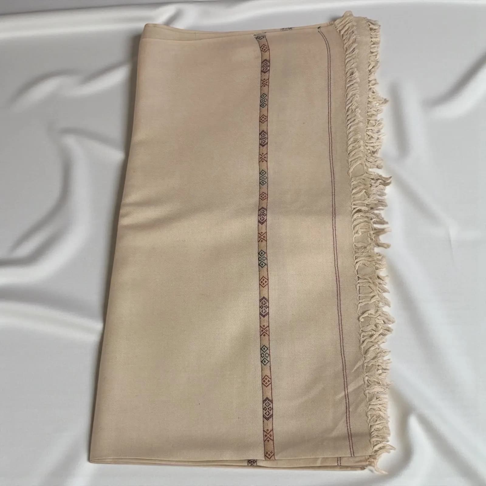Afghan Warm Wool Shawl, Beige Chadar Patoo, Chitrali Patu, Long Scarf for men - image 2