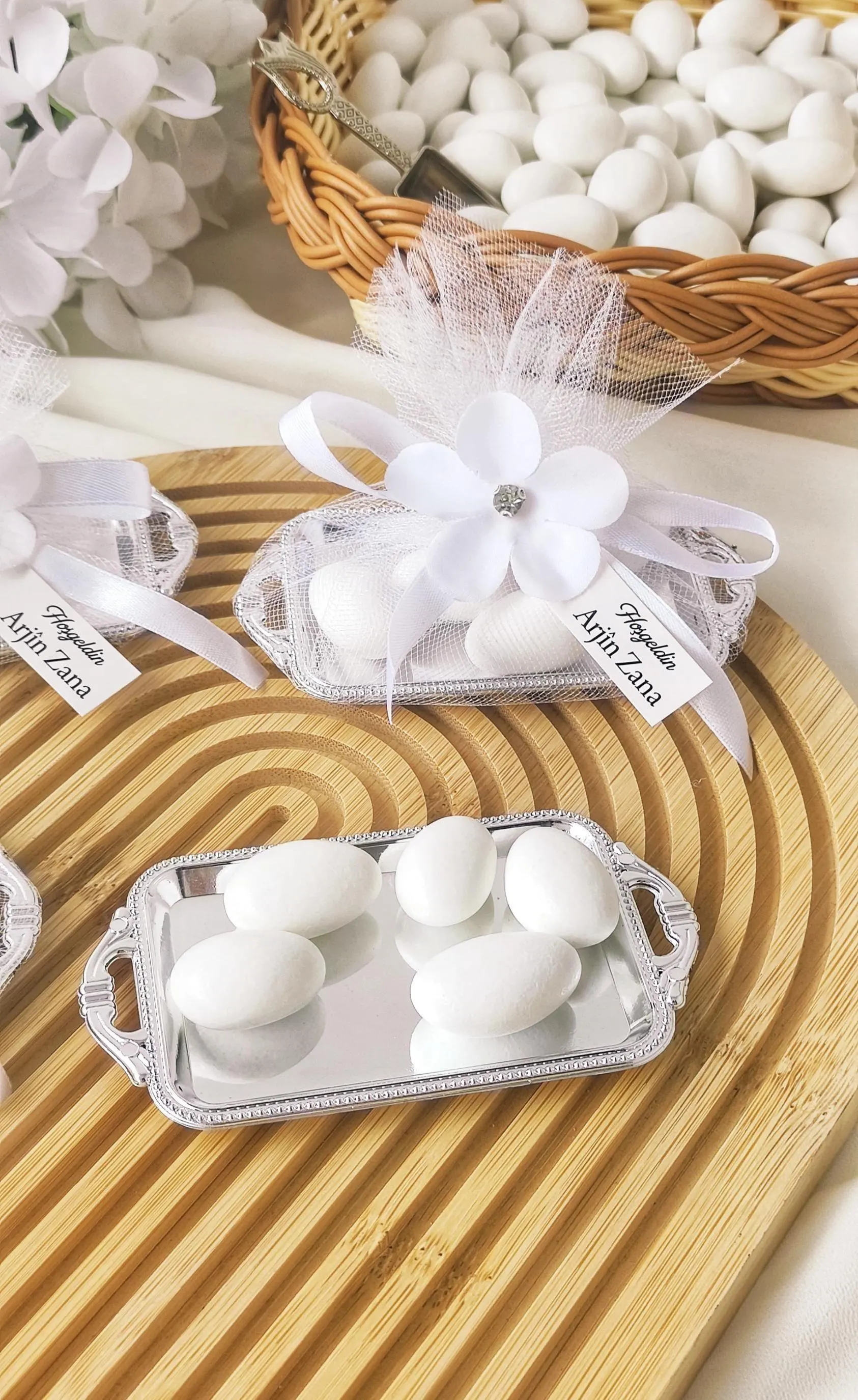 Almond Dragee Wedding Favors: Silver Tray Candy Gift - image 5
