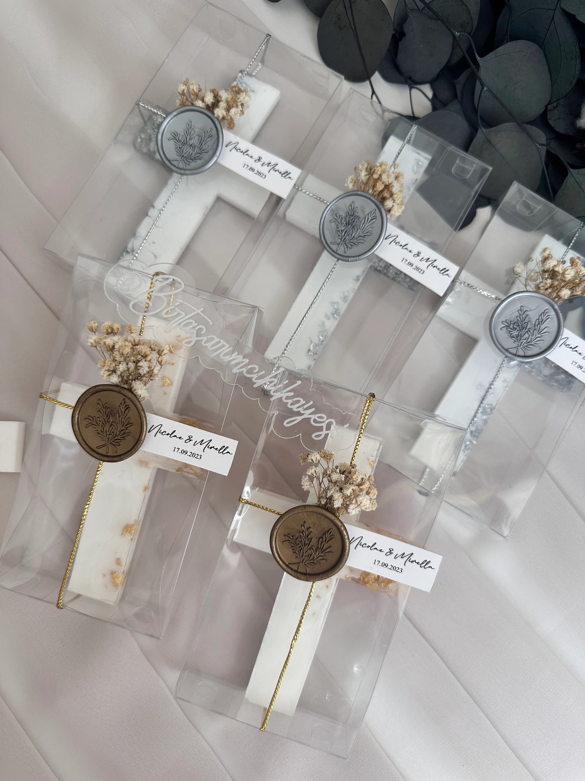 Epoxy Cross Magnet: Baptism Favors, Bomboniere Battesimo - image 4