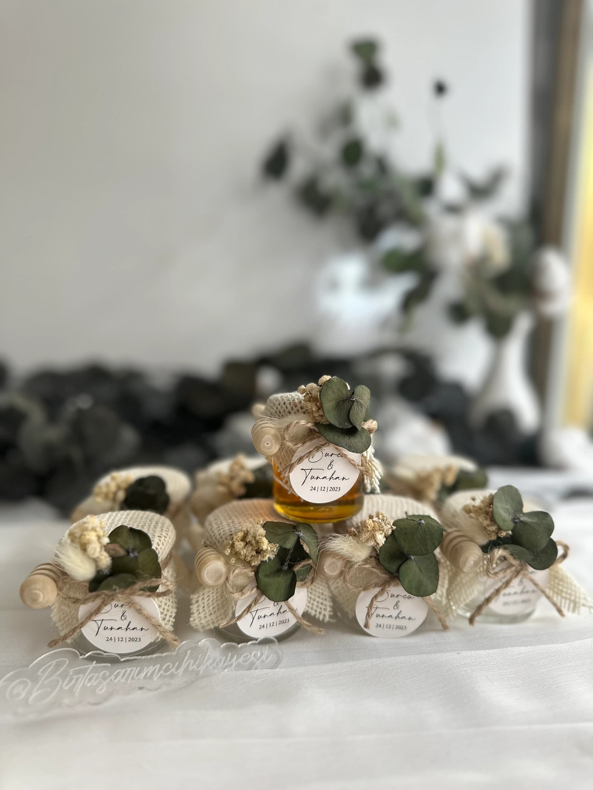 Luxury Honey Jar Favors: Personalized Wedding & Baby Shower Favors - image 5