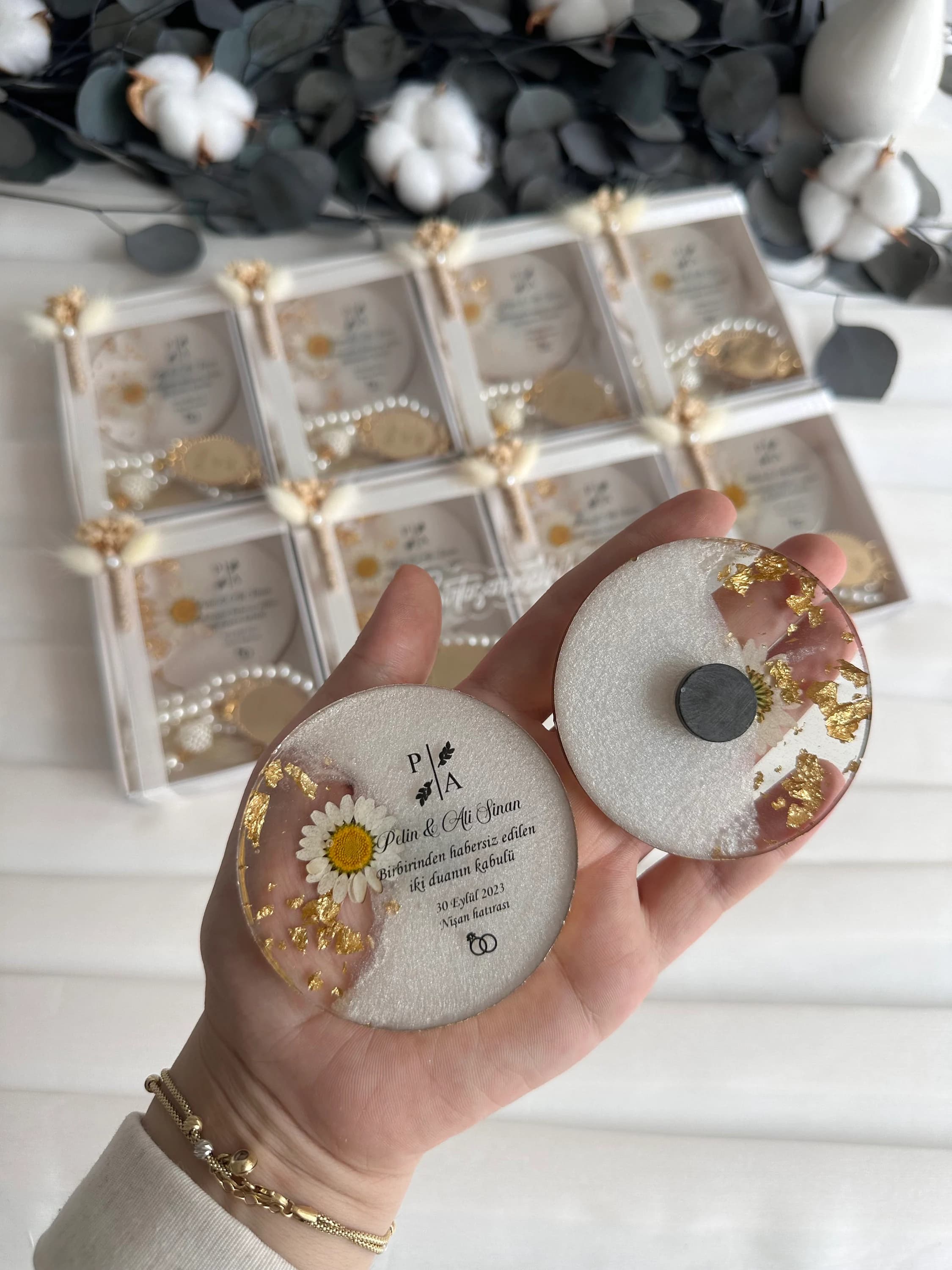 Personalized Pearl Tasbih & Magnet Gift Set: Islamic Wedding Favors - image 4