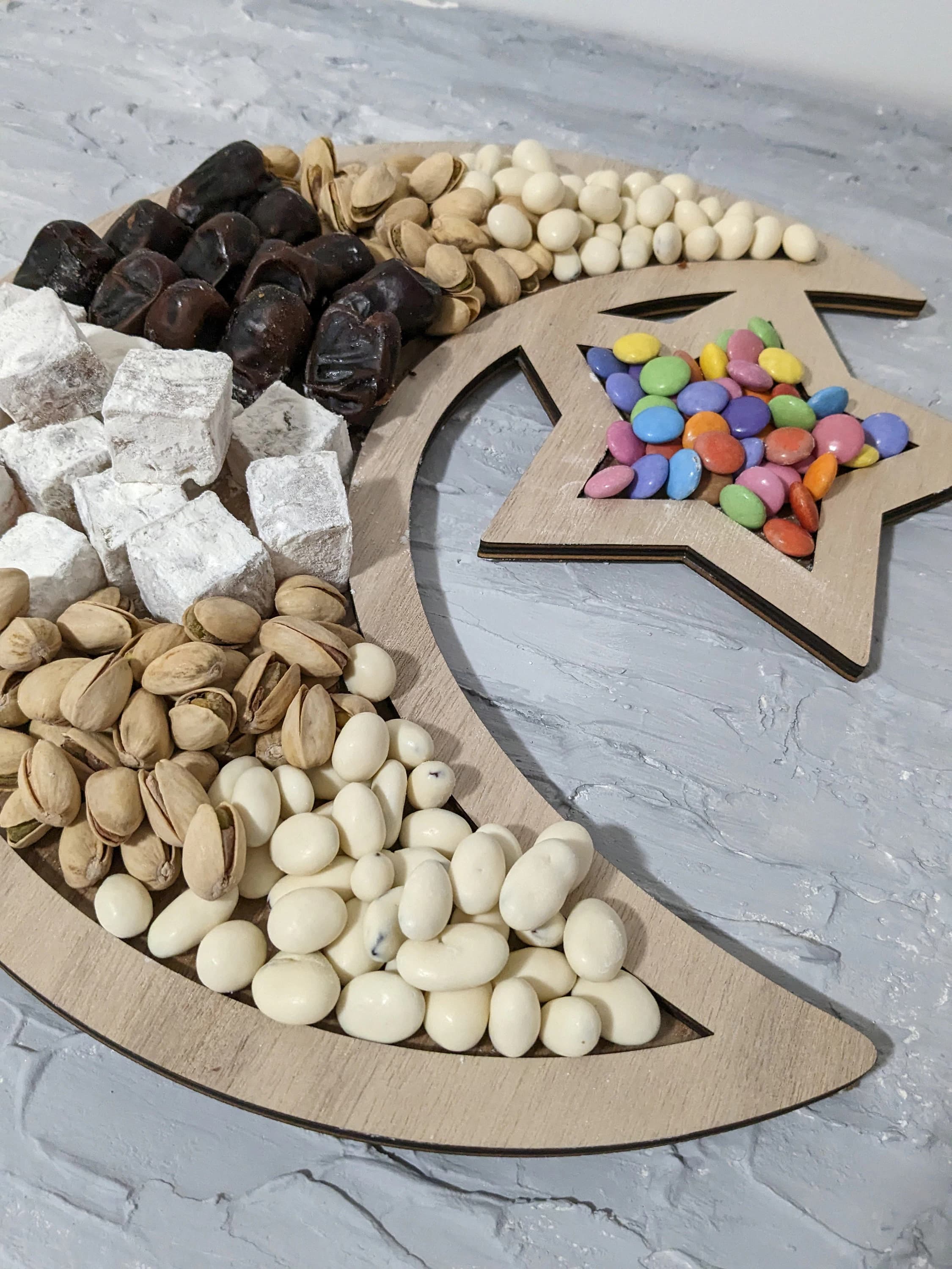 Personalized Crescent Moon Star Tray: Ramadan Eid Decor - image 2