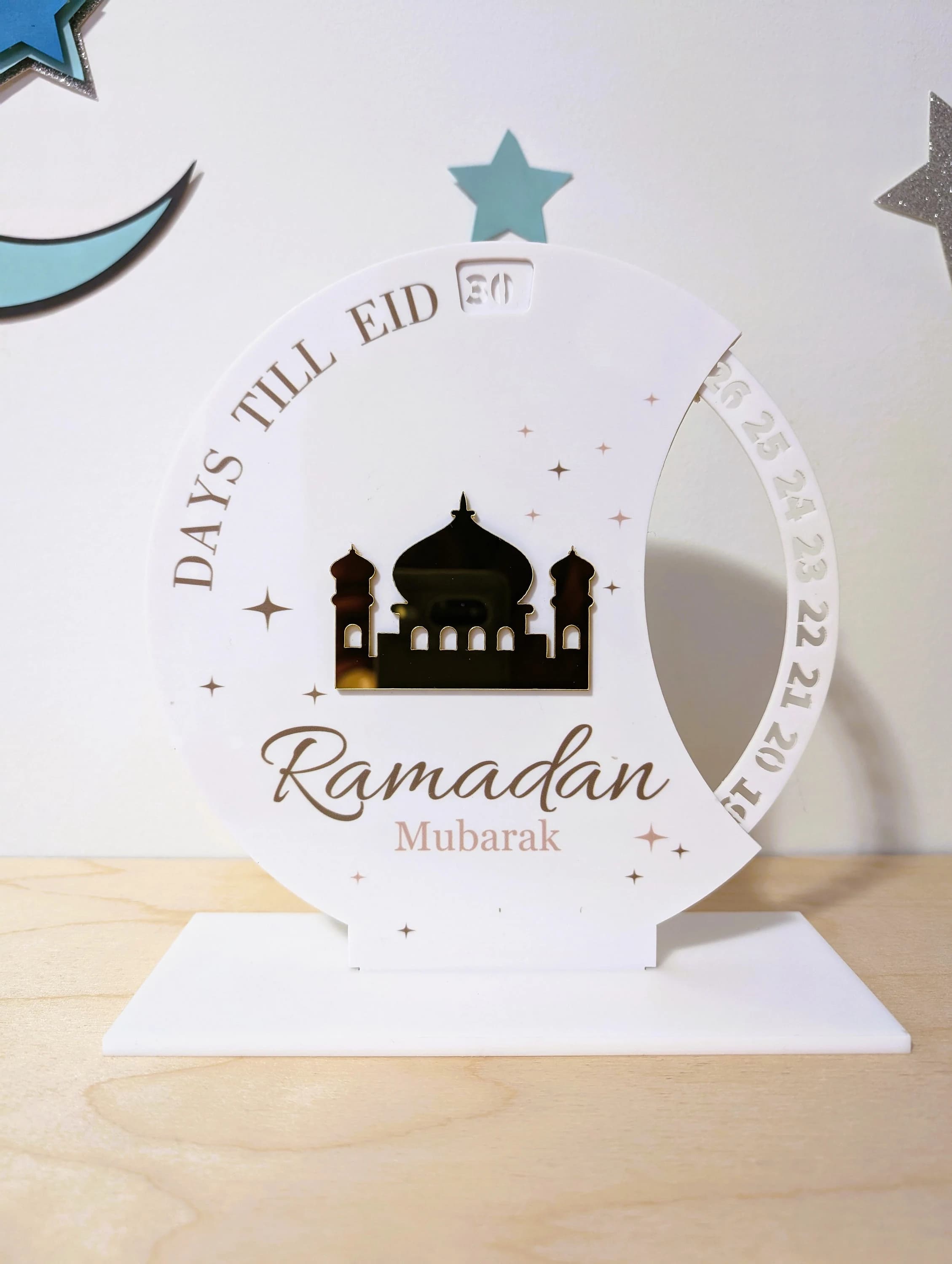 Eid Countdown Spinner: Ramadan Decor, Personalized Family Name - image 5