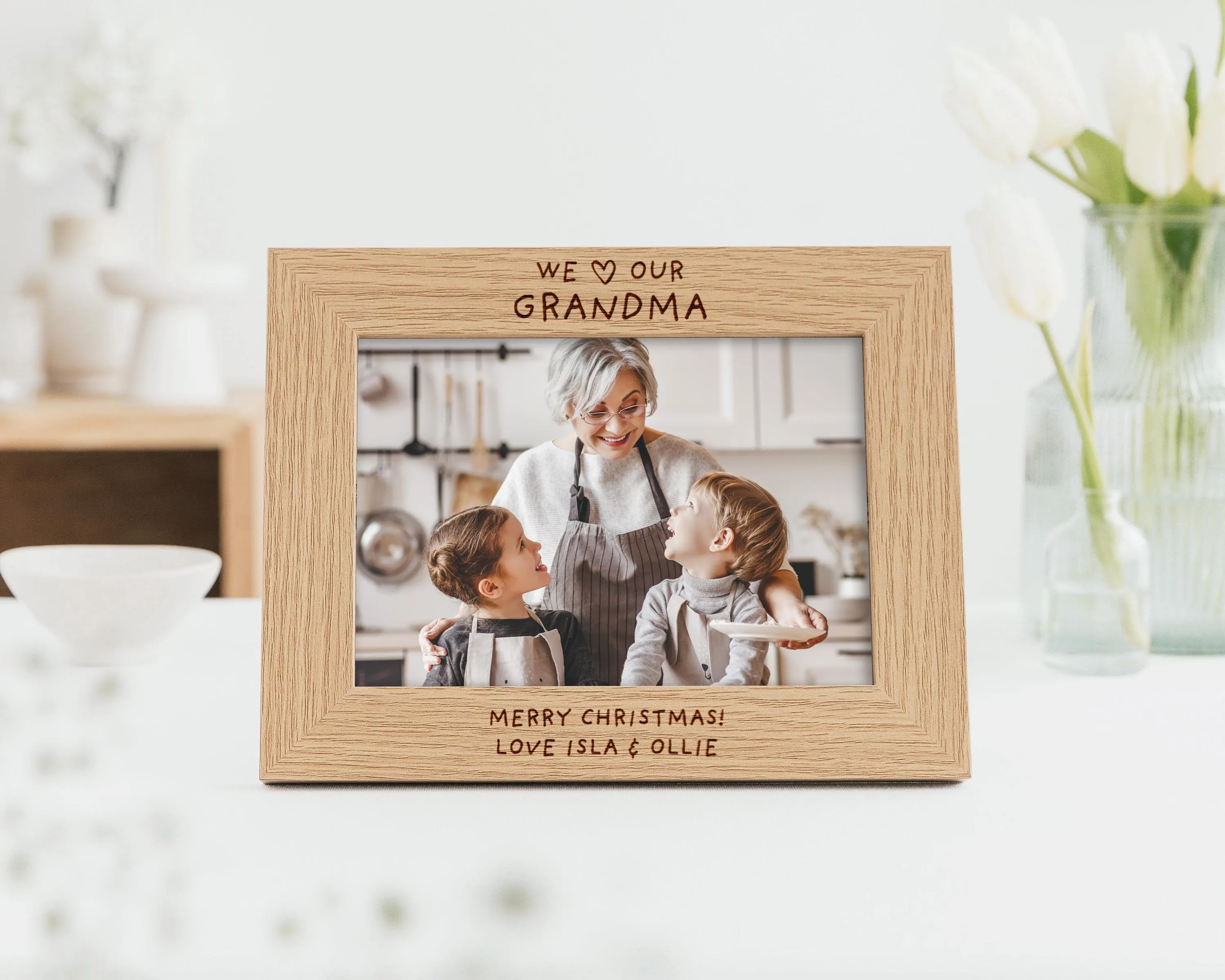 I Love My Grandma Christmas Gift | Photo Frame Christmas Gift for Granny Gran Grandma | Engraved Custom Frame For 7x5 or 6x4 Picture - image 3