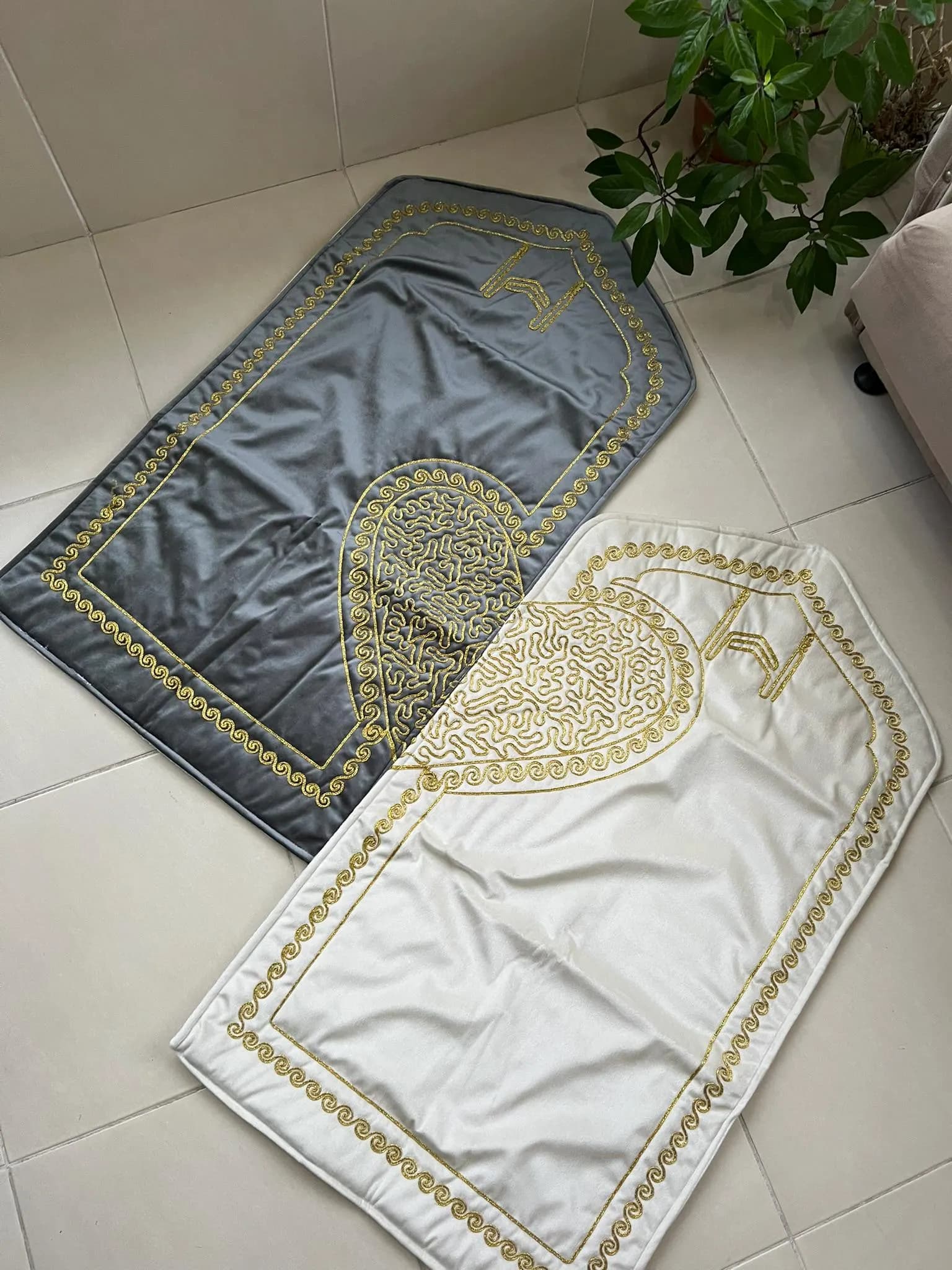 Personalized Prayer Mat Couple Set | Islamic Wedding Gift, Eid Gift - image 3