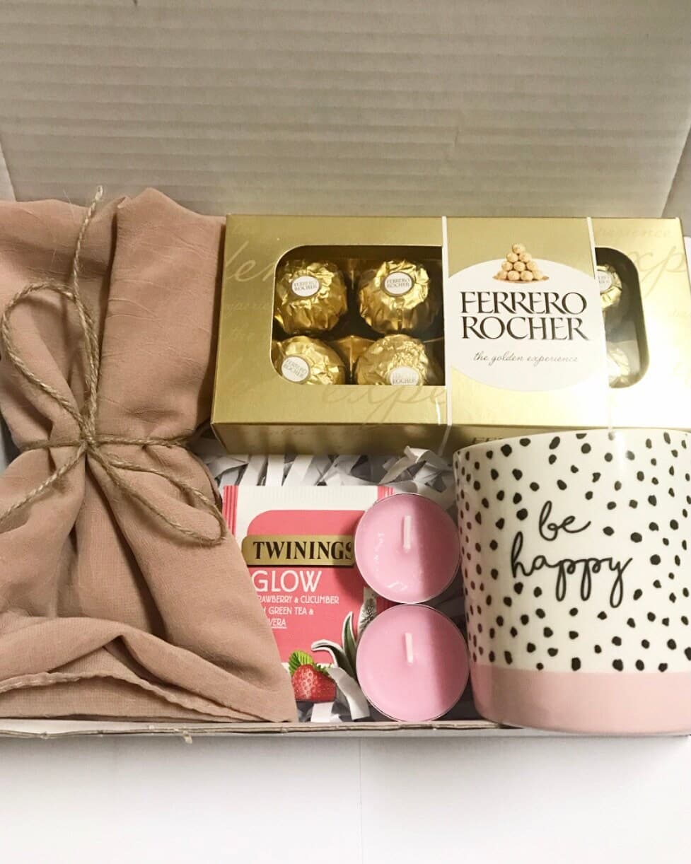 Luxury Hijab Hamper Box Islamic Gift Revert Modest Ramadan Eid Mother Daughter Wife Sister Zam Zam Nikah Engagement Wedding Ramadan Eid - image 4