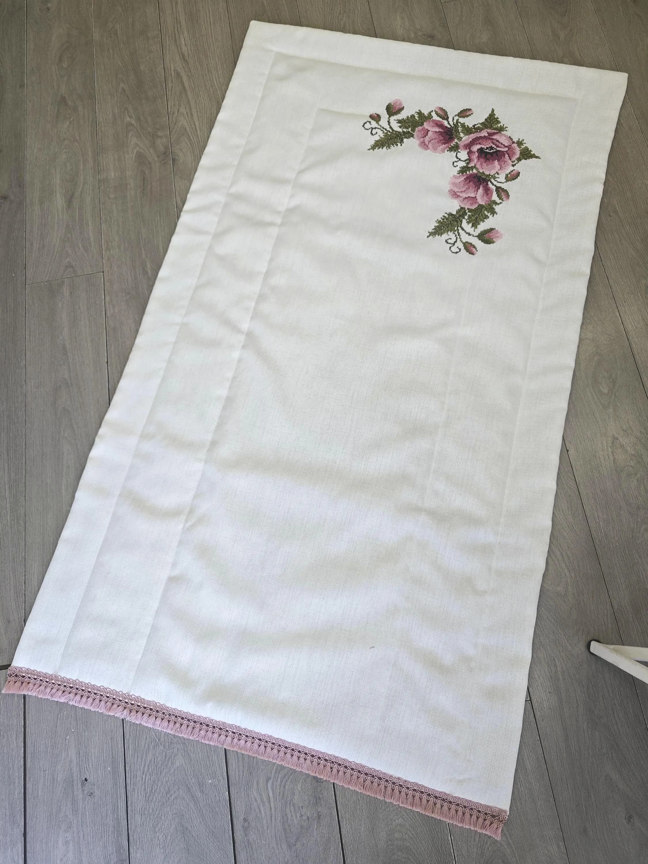 Handmade Embroidered Prayer Mat, Pink Rose Cross-Stitch, Cream Fringe Islamic Gift - image 2