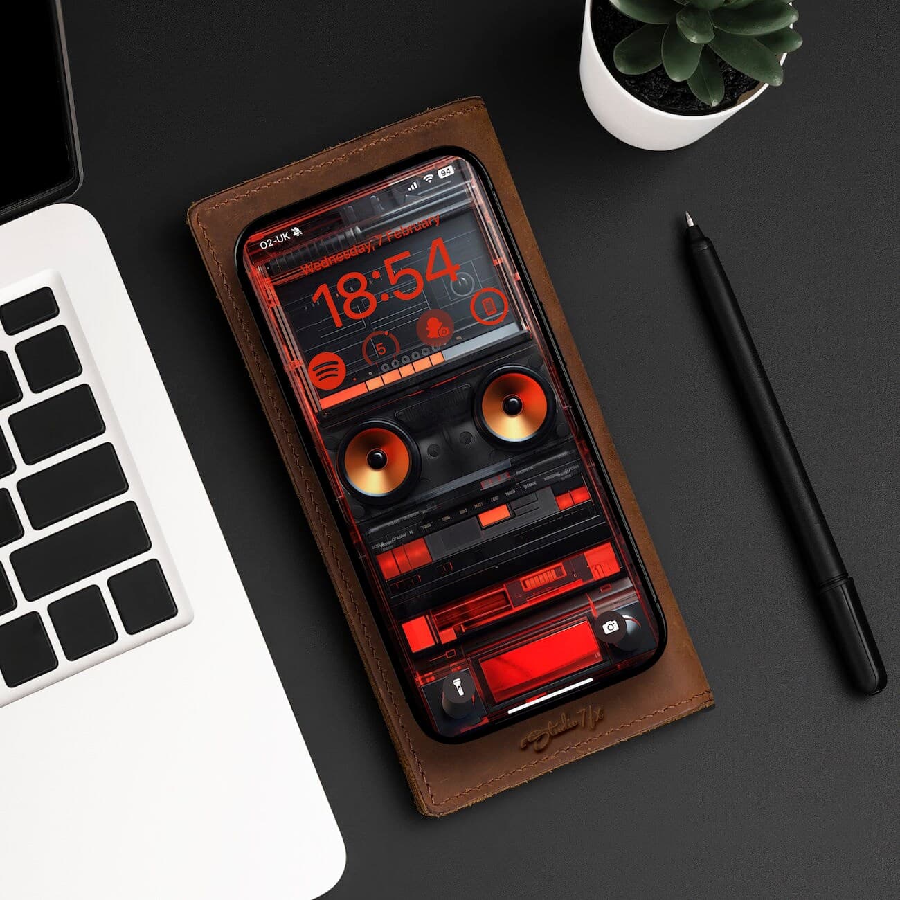 Retro Music Player iPhone Wallpaper | iOS Mobile Phone Wallpaper | iOS LockScreen Wallpaper | iOS Cellphone Wallpaper | Gift | 176