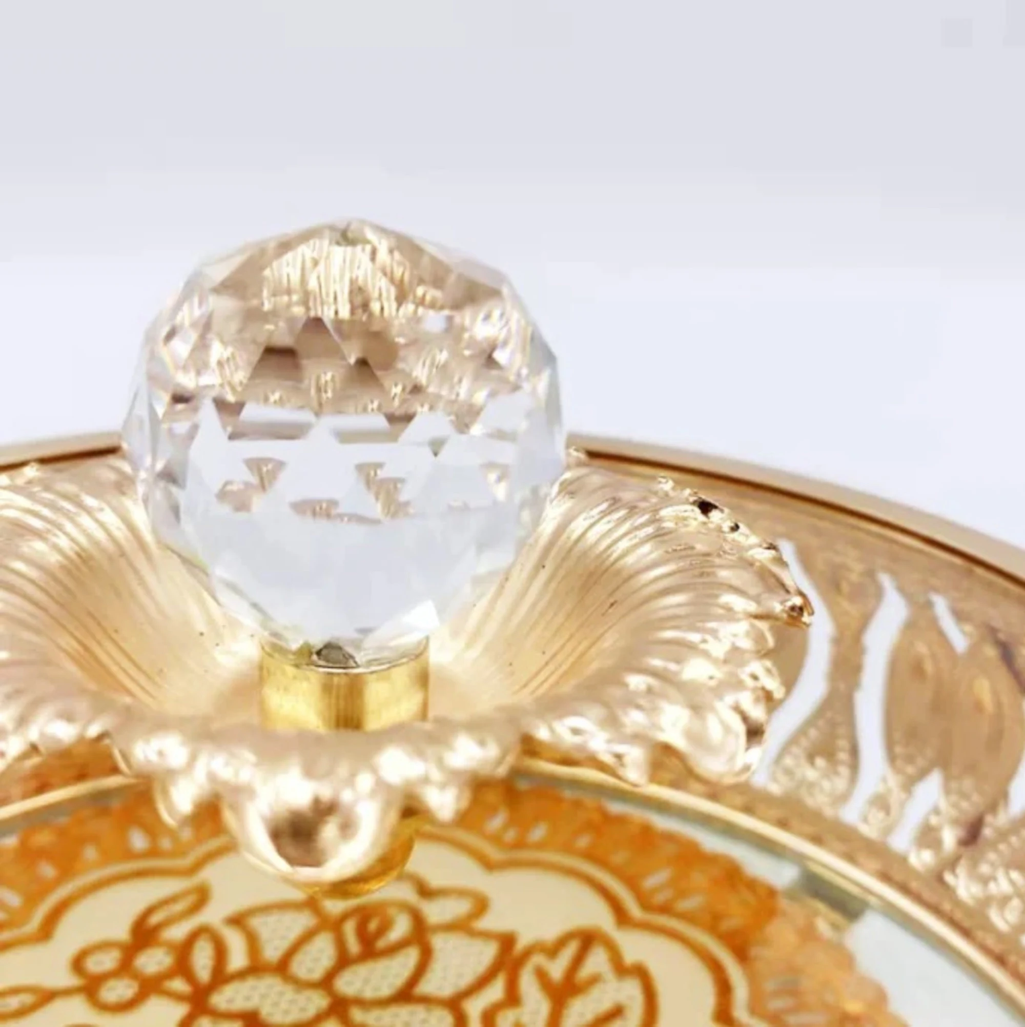 Luxury glass fruit plate with lid candy chocolate dessert plate home decor hotel round glass tray plate tray - image 4
