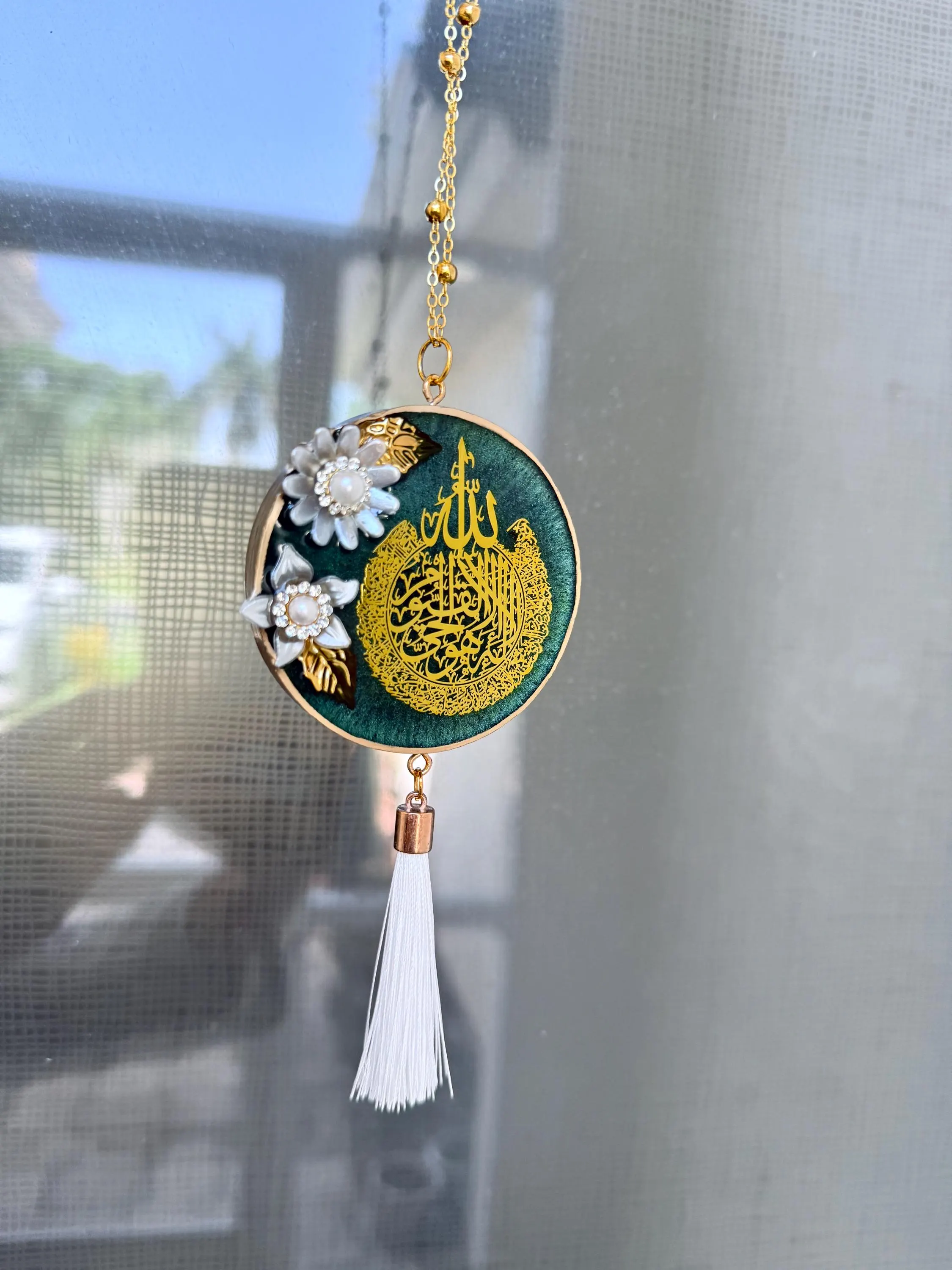 Handmade resin Islamic car ornament with Arabic engraving detail