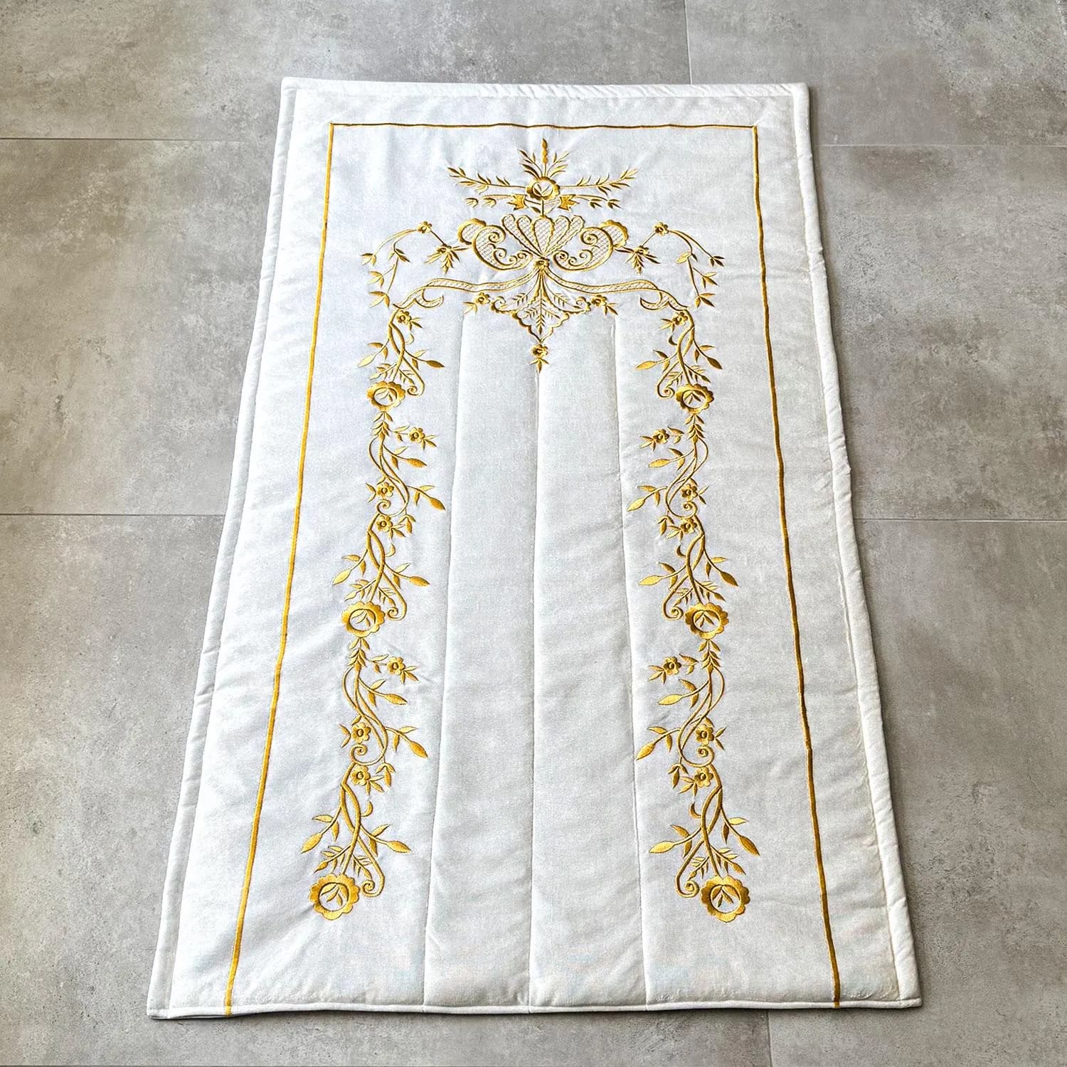Cream Velvet Islamic Prayer Rug with Gold Embroidery, Muslim Prayer Mat, Islamic Home Decor, Soft Velvet Janamaz, Eid & Ramadan Gift,Sejadah - image 3