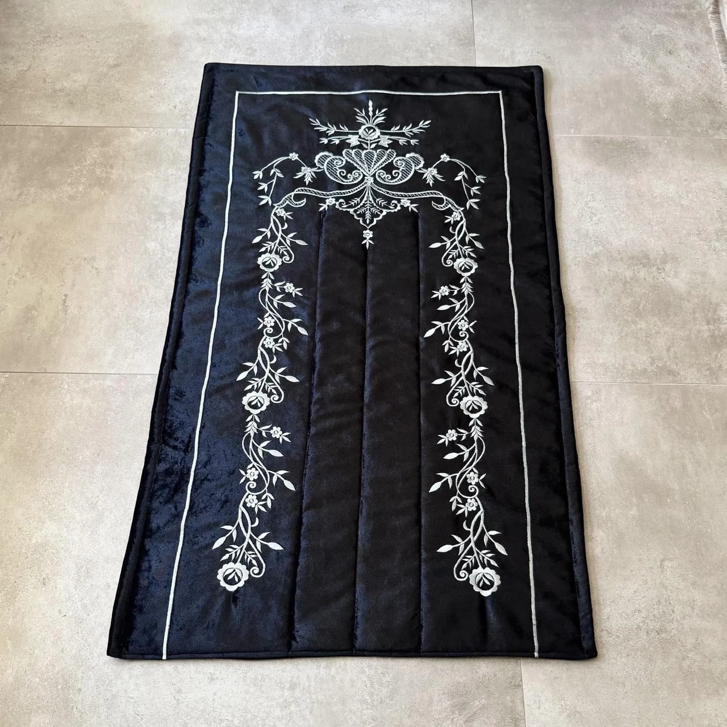 Navy Velvet Islamic Prayer Rug with Silver Embroidery, Muslim Prayer Mat, Islamic Home Decor, Soft Velvet Janamaz, Eid Ramadan Gift, Sejadah - image 3