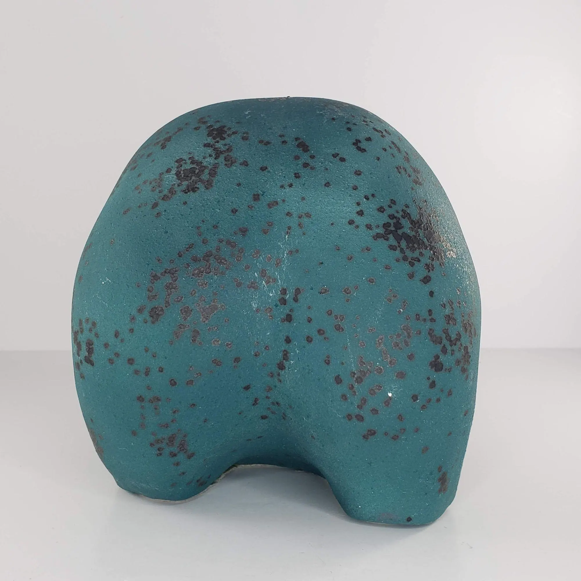 Foss Creek Pottery Tony Evans Bear Raku Green Black 10" - image 5