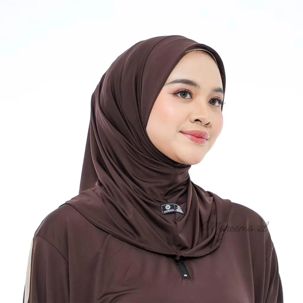 Modest Muslim Sportswear Set with Built-In Hijab | Islamic Activewear for Women | Long Sleeve Workout Outfit | Modest Gym Wear | Jogging Set - image 4