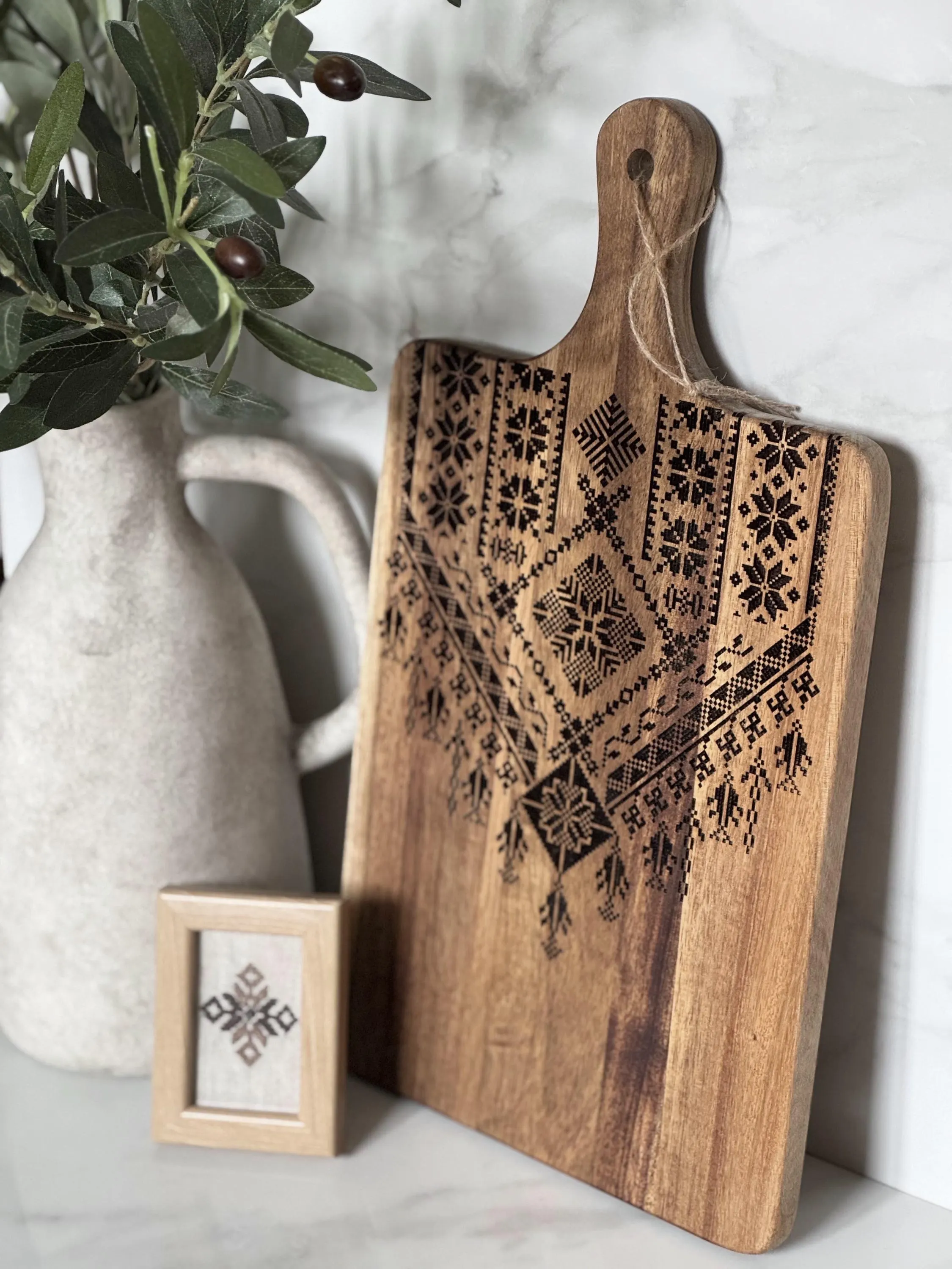 Acacia Wood Tatreez Thobe Serving Board | Palestinian Decor, Ramadan Eid Gift
