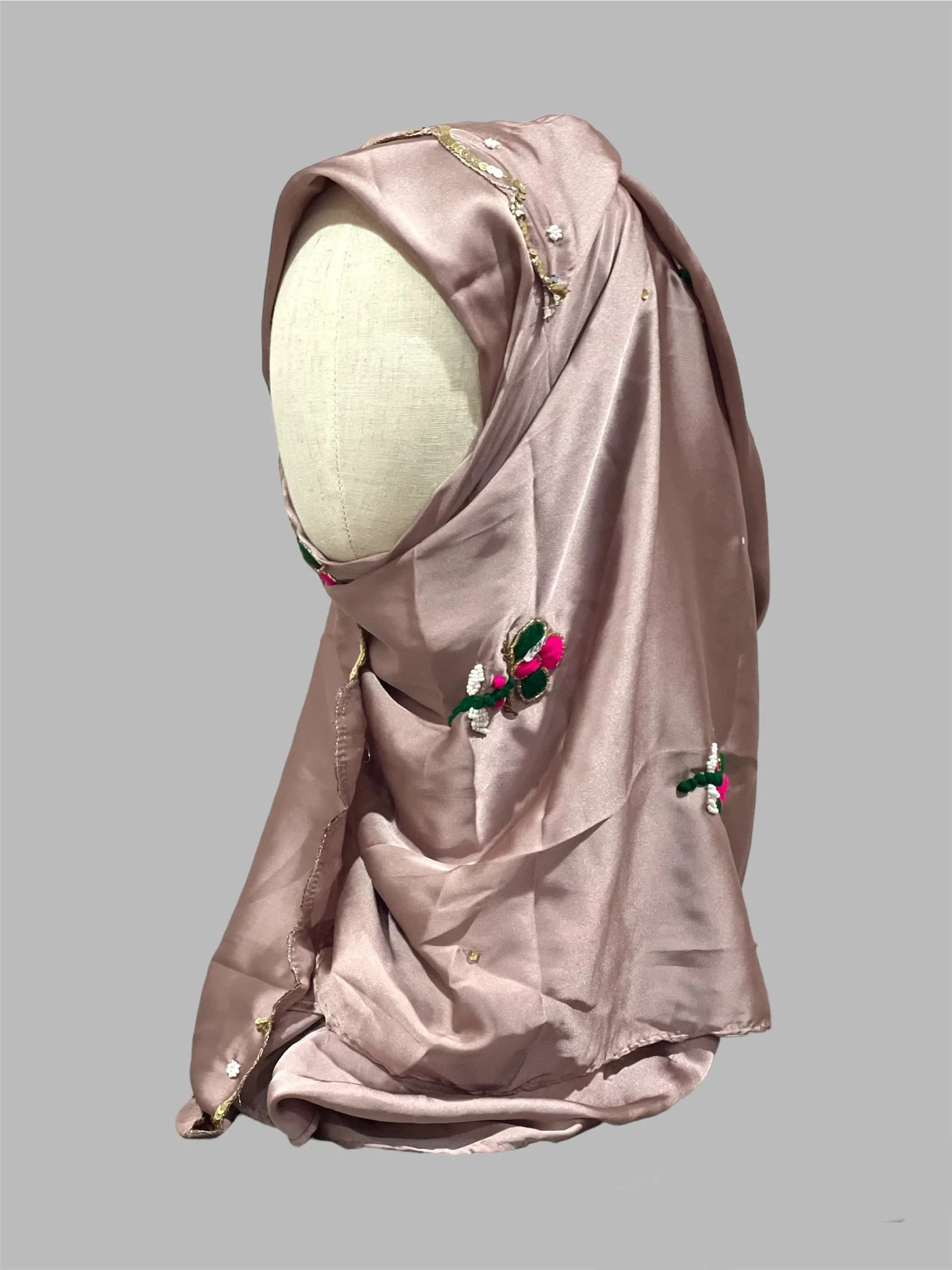 Floral Sequin Bridal Hijab: Luxury Embellished Wedding Veil - image 4