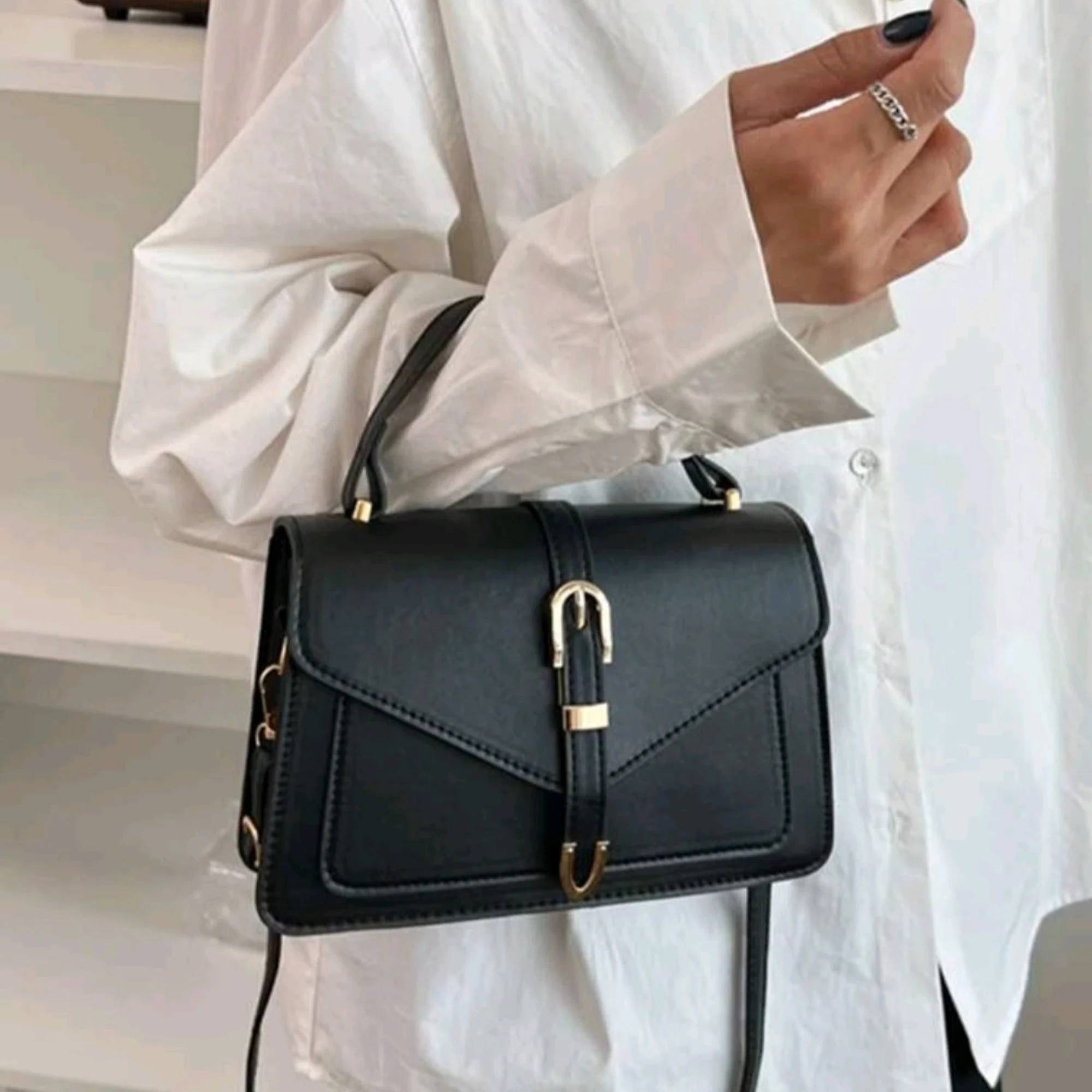 Square Buckle Flap Bag: PU Leather Crossbody