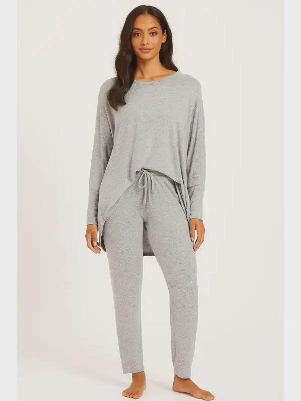 Plus Size Loungewear Set: High-Low Top & Pajama Bottoms - image 4