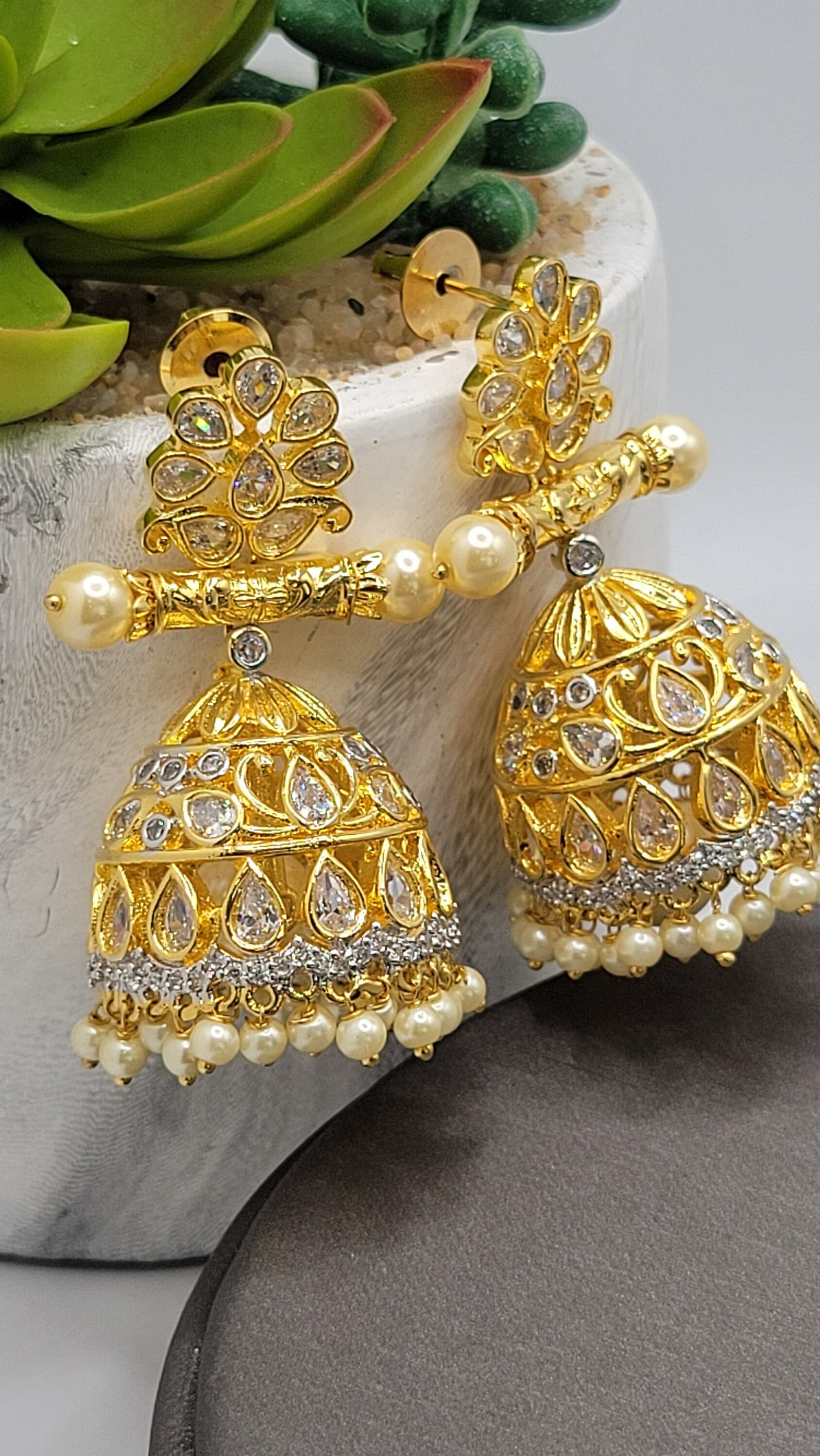 24k gold plated cubic zirconia jhumka earrings - image 4