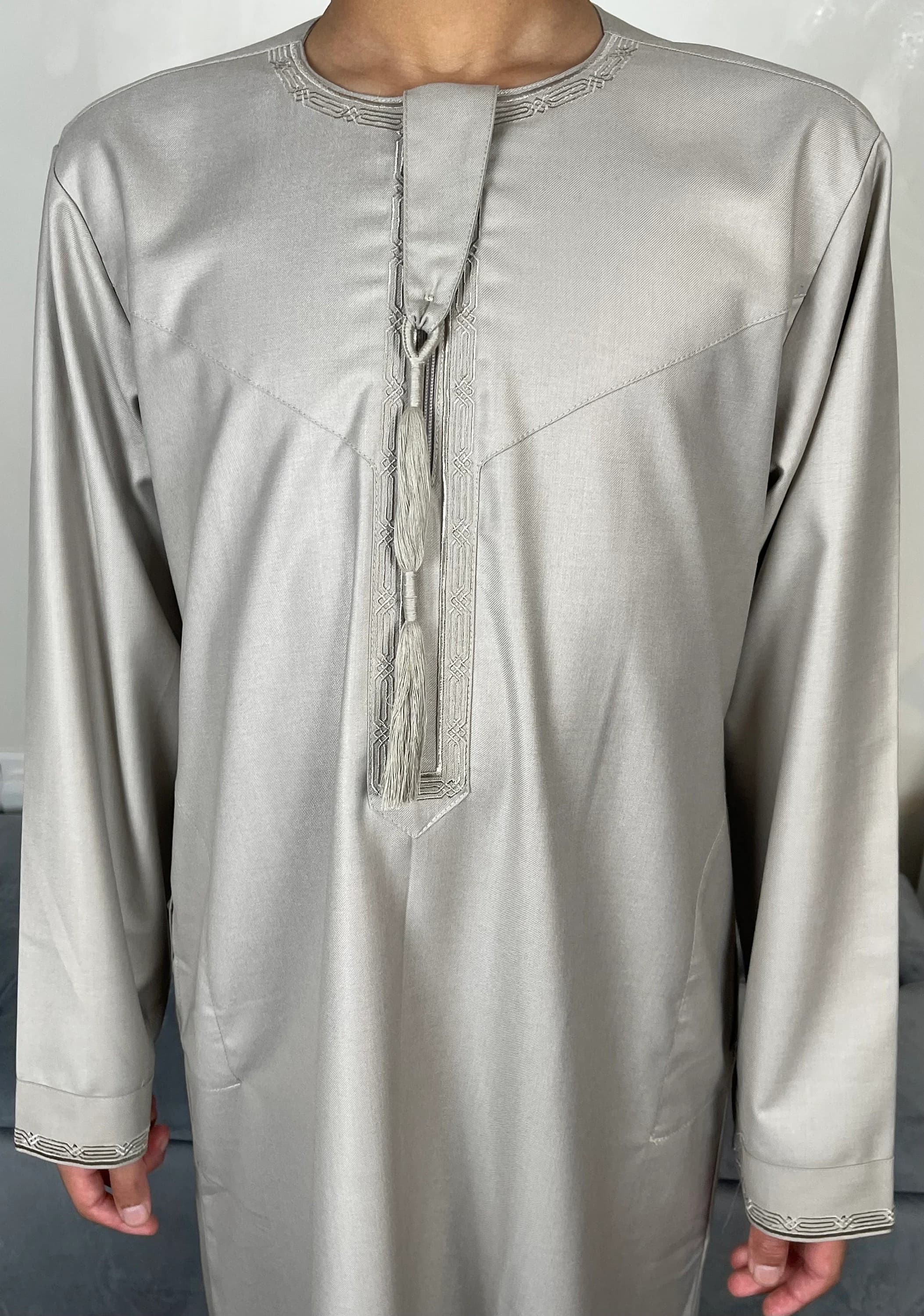 Boys Stone Embroidered Omani Thobe - image 3