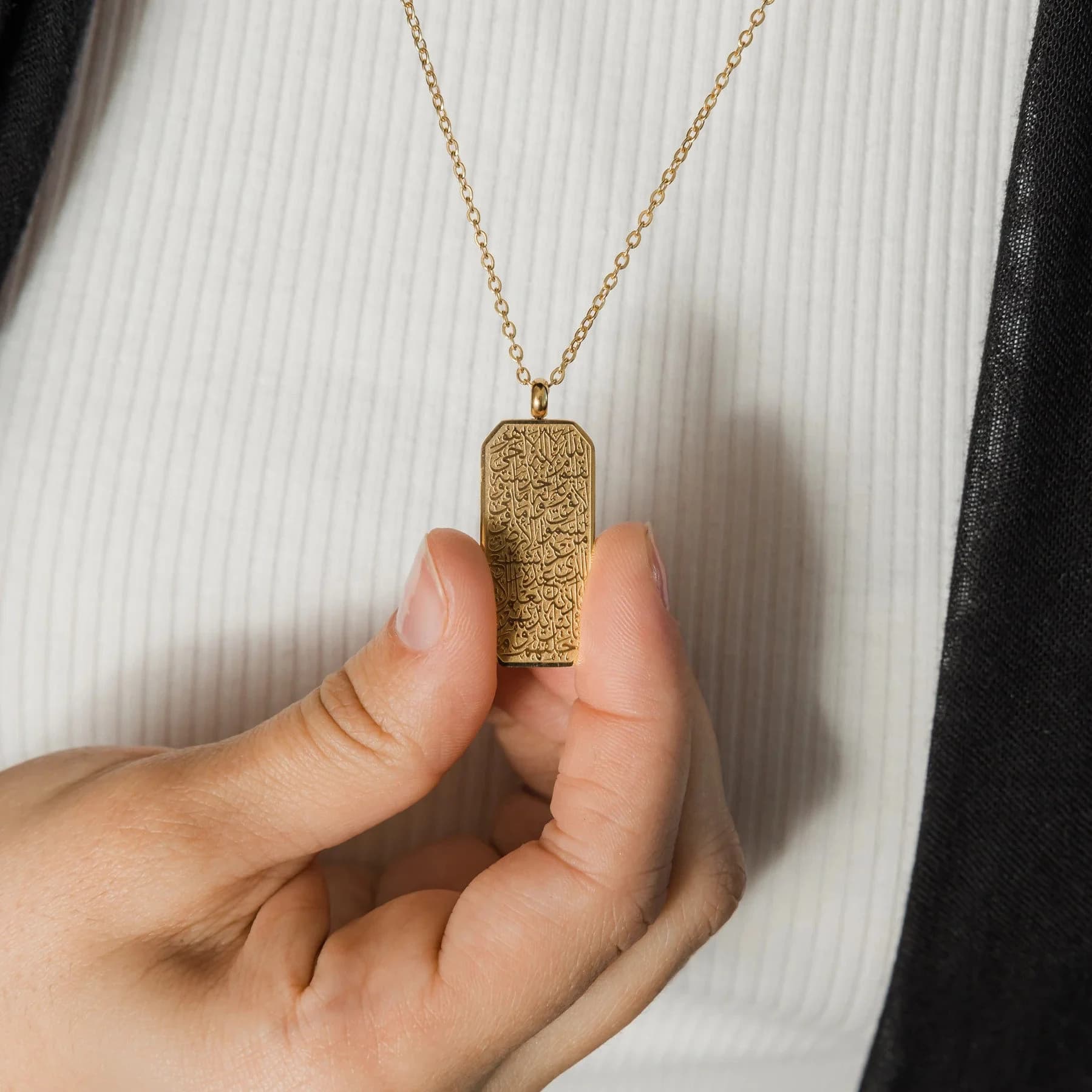 Ayatul Kursi Necklace: Islamic Calligraphy Tag Pendant, Stainless Steel - image 4