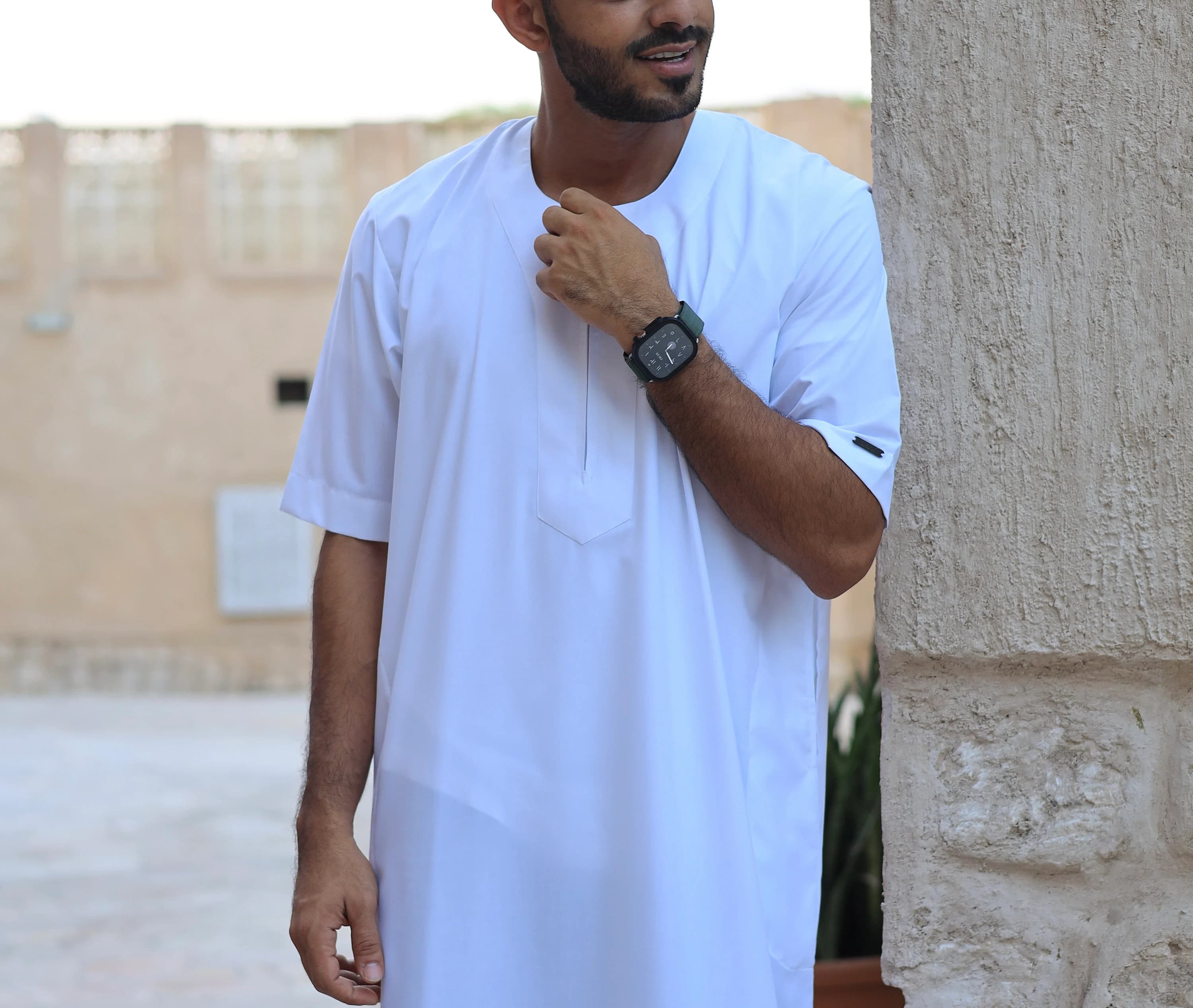 White Short Sleeve Thobe for Men, Zip Front Summer Jubba, Everyday Dishdasha - image 2