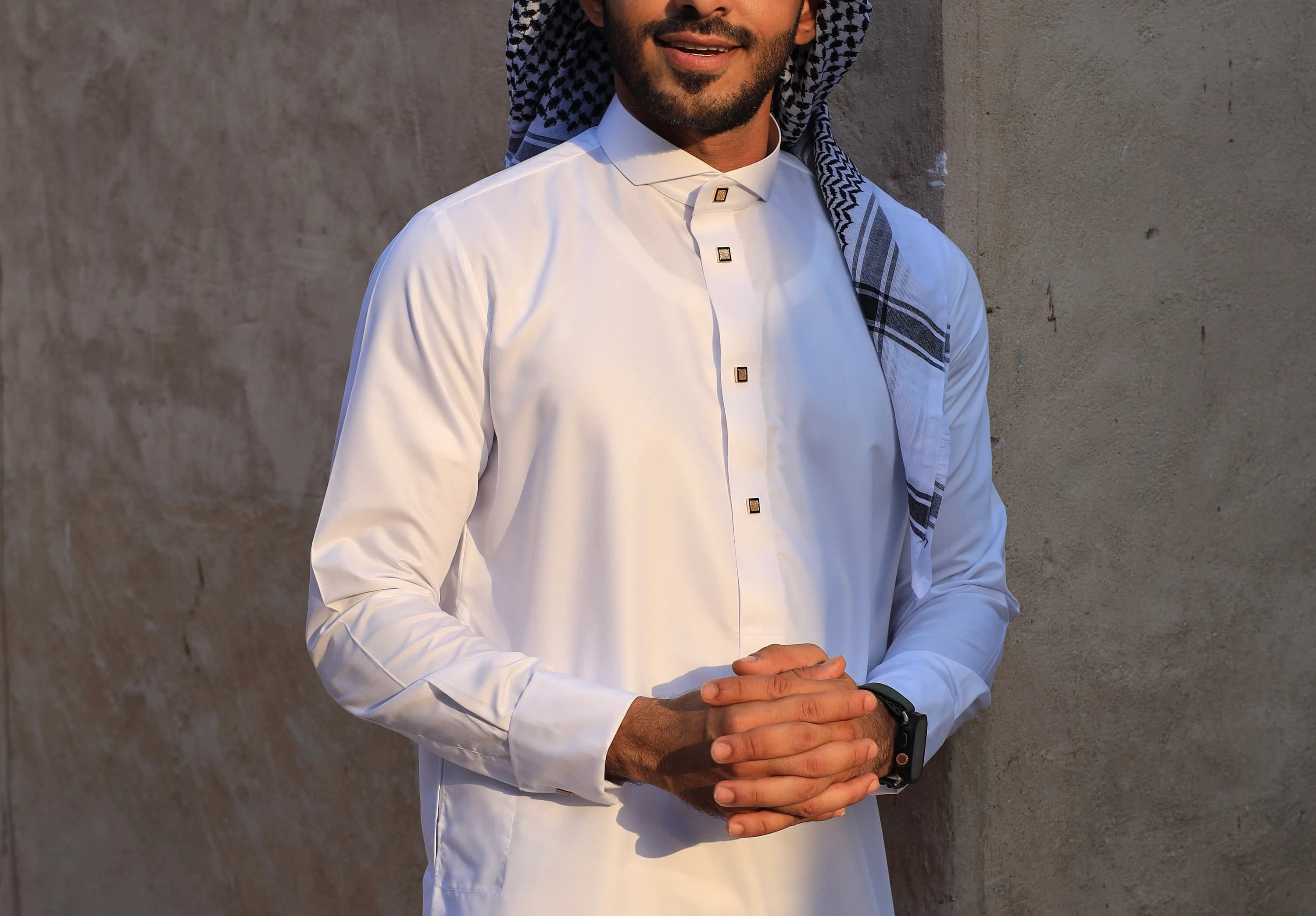 White Thobe for Men with Gold Buttons, Japanese Cotton Collar Jubba, Eid Nikah - image 4