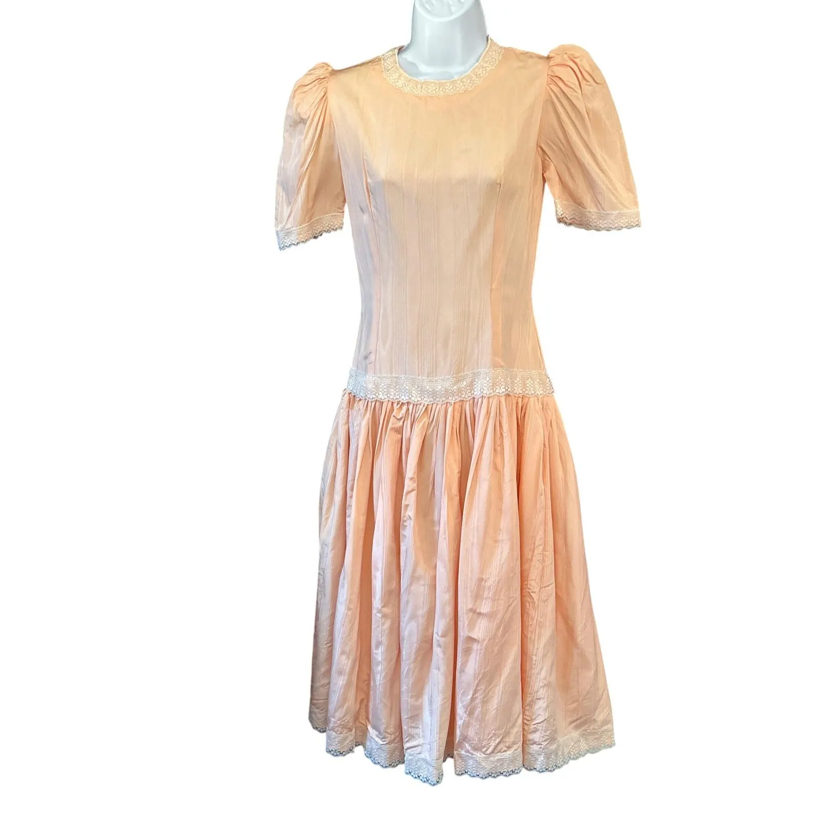 Vintage Cottagecore Peach Lace Trim Dress Coquette Regencycore 80s Formal Pastel