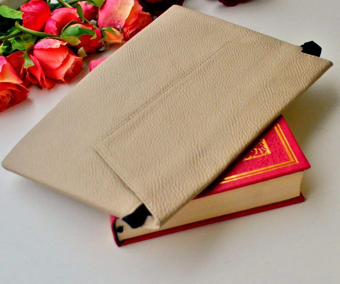 Brown Quran Protection Case, Quran Book Sleeve, Kuran faux leather Bag 20 * 29 cm - image 5