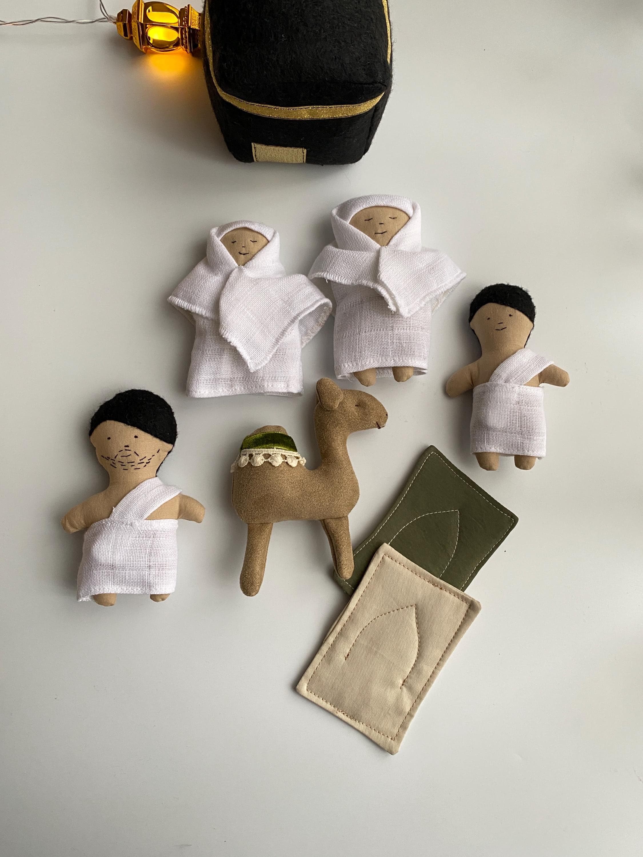 Islamic Hajj Doll Set -Kaaba Play Set - Handmade Soft Fabric Muslim Dolls for Kids - image 3
