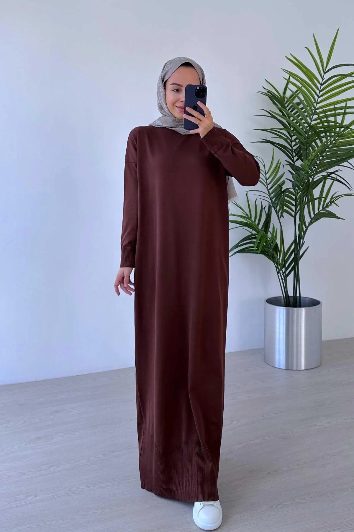 Brown Mercerized Knitwear Maxi Dress - Modest and Stylish Full-Length Dress for Casual and Evening Wear, Perfect for All Seasons,(KH-1885) - image 3