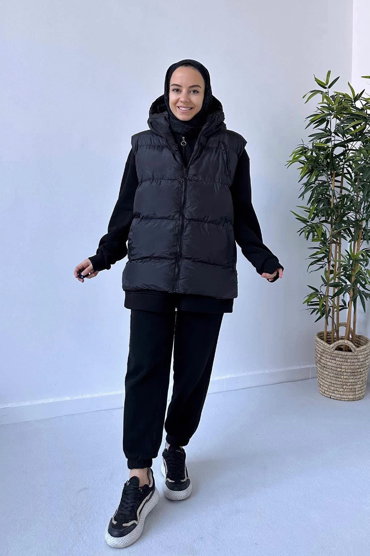 Lightweight Black Puffer Vest with Hood for Women - Winter Warm Sleeveless Jacket - Stylish Casual Outerwear for Cold Weather,(KH-1471)