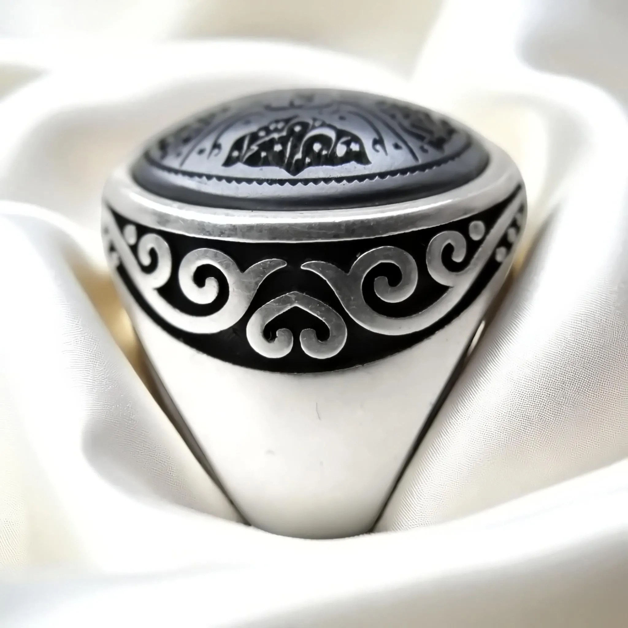 Sterling Silver Islamic Ring: Hematite Al-Husayn Invocation, Central Ali - image 5