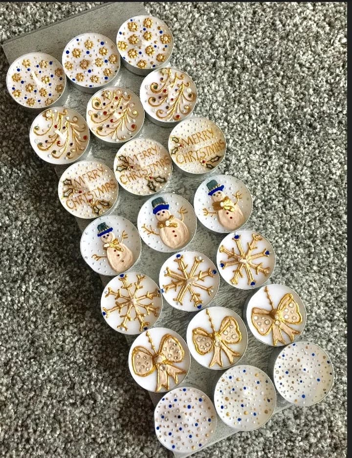 Christmas| Gift| Stocking filler| Tealights| Christmas hamper| Christmas party favours| Christmas favorite| Snowman| Tree| Merry Christmas| - image 3