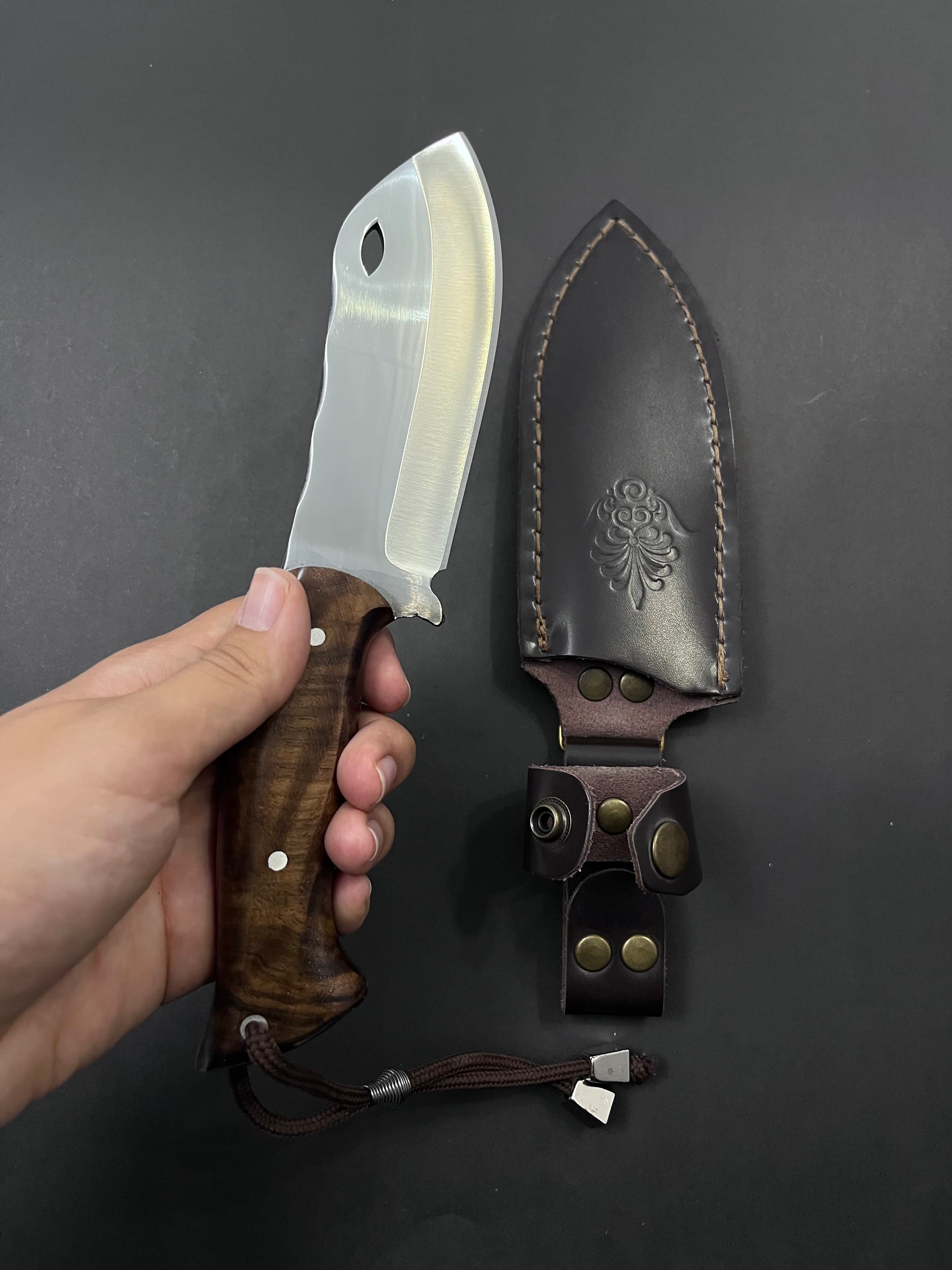 Custom Engraved Hunting Knife: German Steel, Walnut Handle, Tactical Knife with Sheath - image 3
