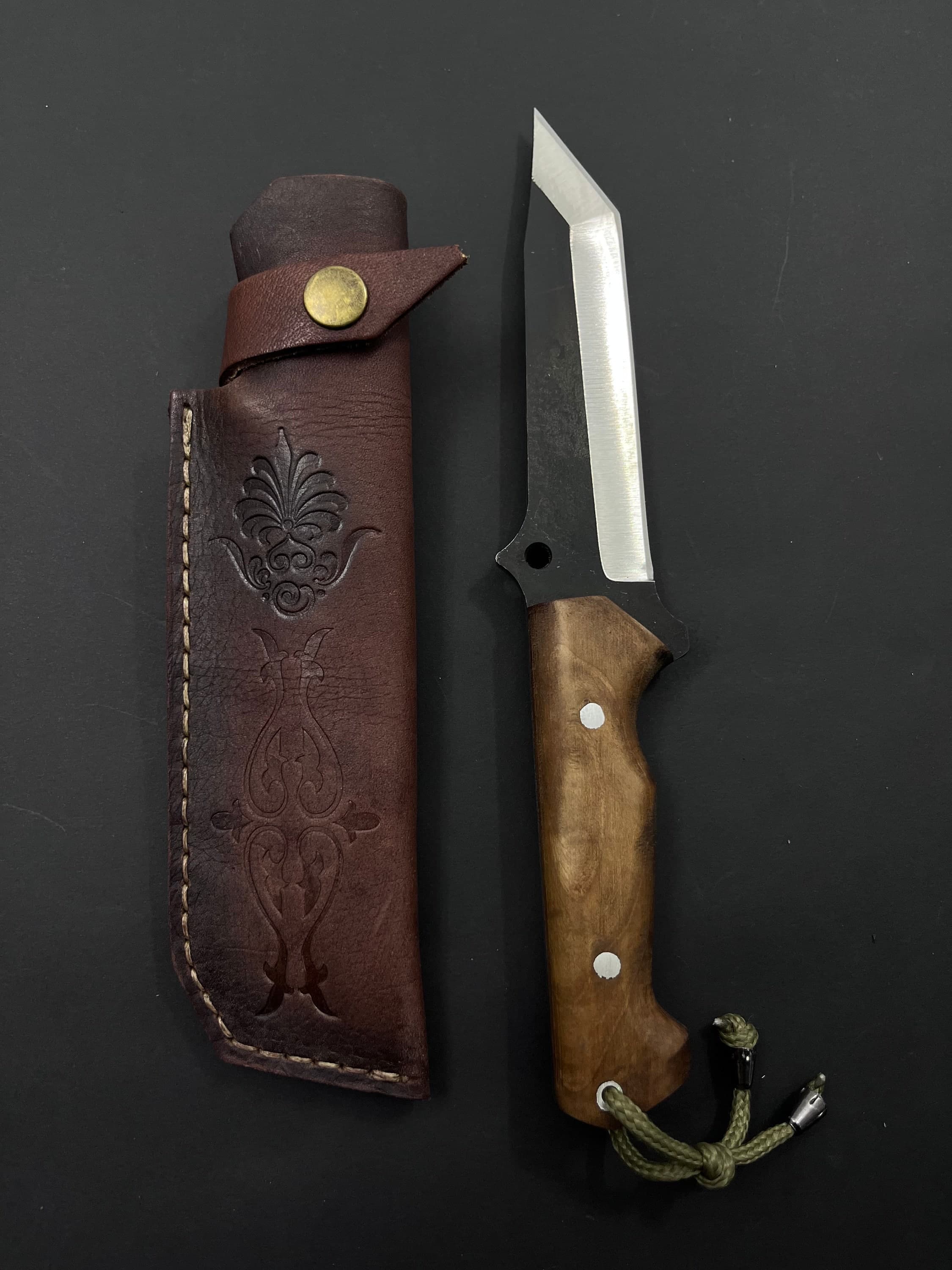 Handmade Full Tang Gut Hook Knife: Custom Engraved Hunting Knife - image 2